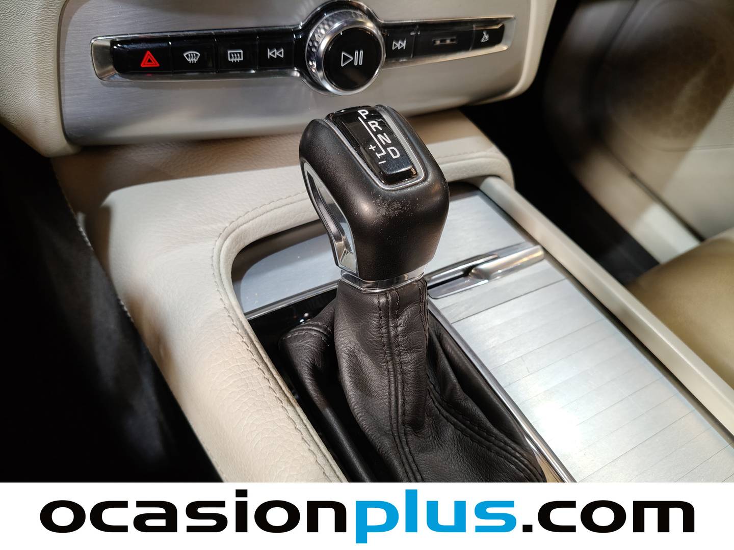 Volvo XC90 Volvo XC90 D5 Momentum AWD Auto 7 Plazas (235 CV) de segunda mano