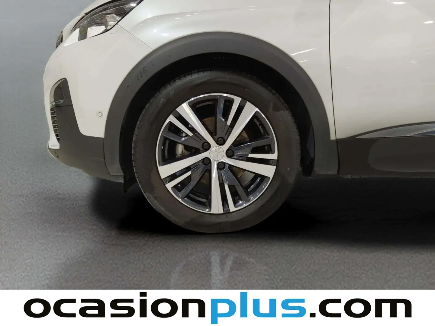 Foto Peugeot 3008 Peugeot 3008 BlueHDI 130 S&S GT Line EAT8 (130 CV)