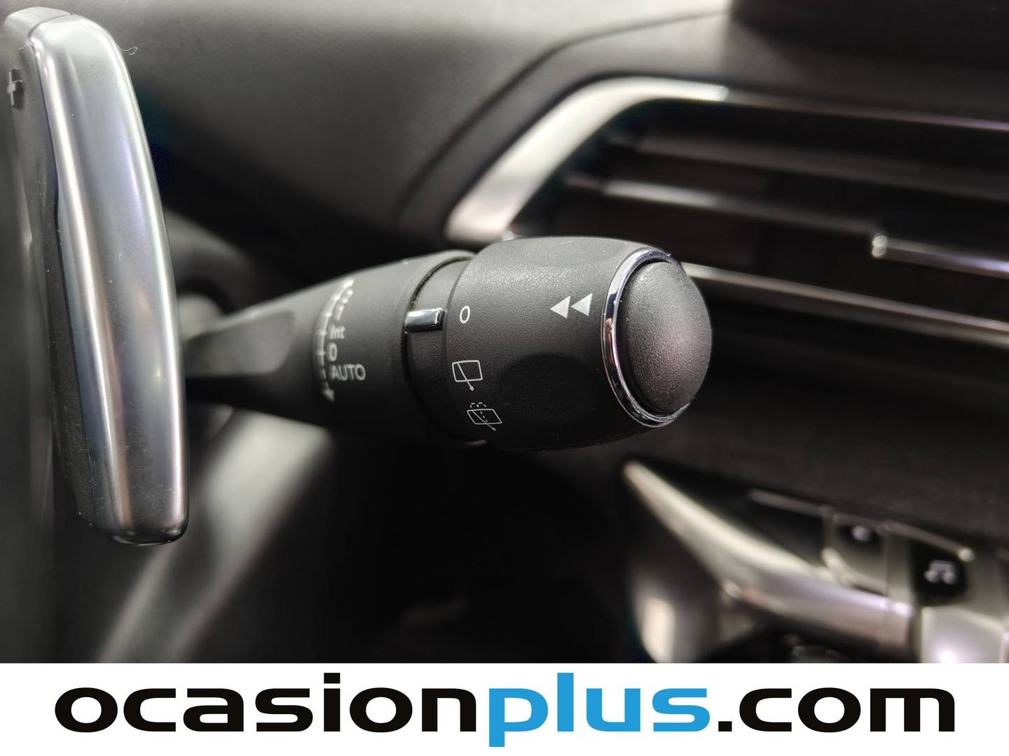 Foto Peugeot 3008 Hybrid Peugeot 3008 Hybrid 300 Allure Pack e-EAT8 (300 CV)