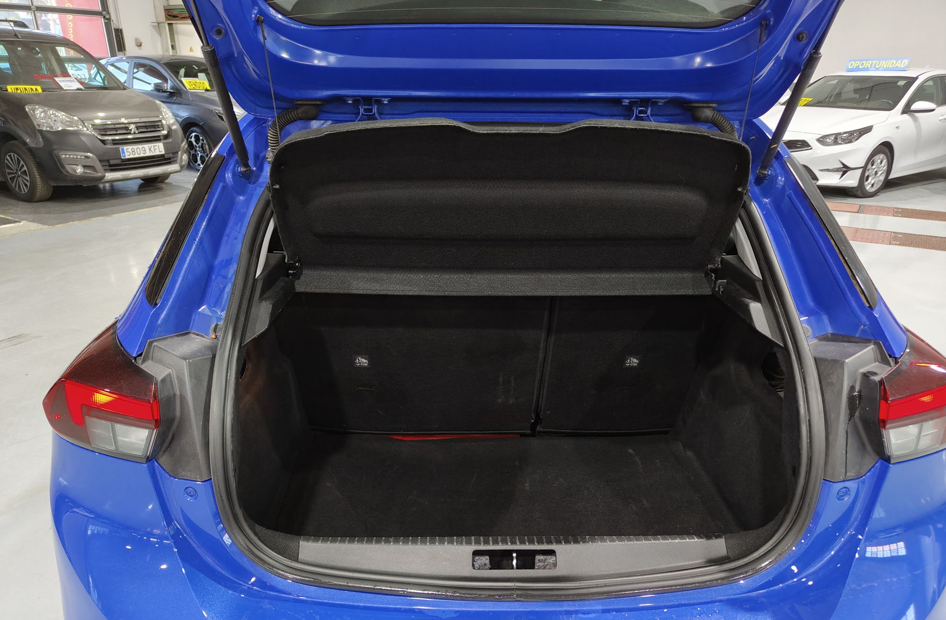 Opel Corsa 1.2 Turbo XHL Elegance - foto 17