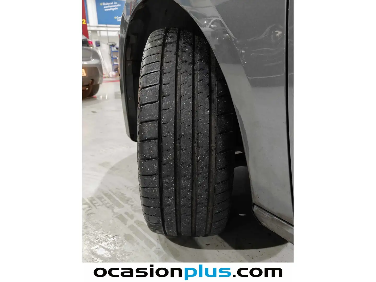 Foto Seat León SEAT León 1.6 TDI S&S Style Connect Plus (110 CV)