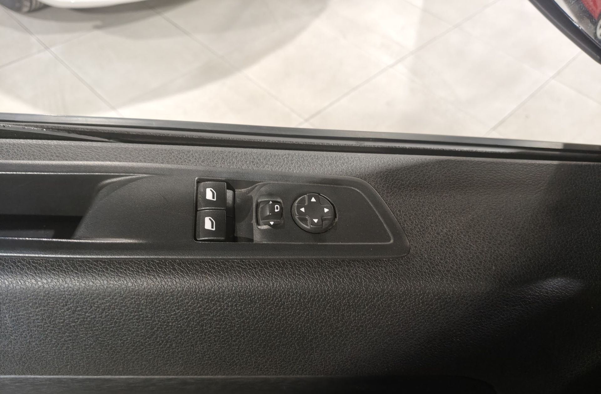 Opel Vivaro Furgon BlueHDi 120 - foto 24