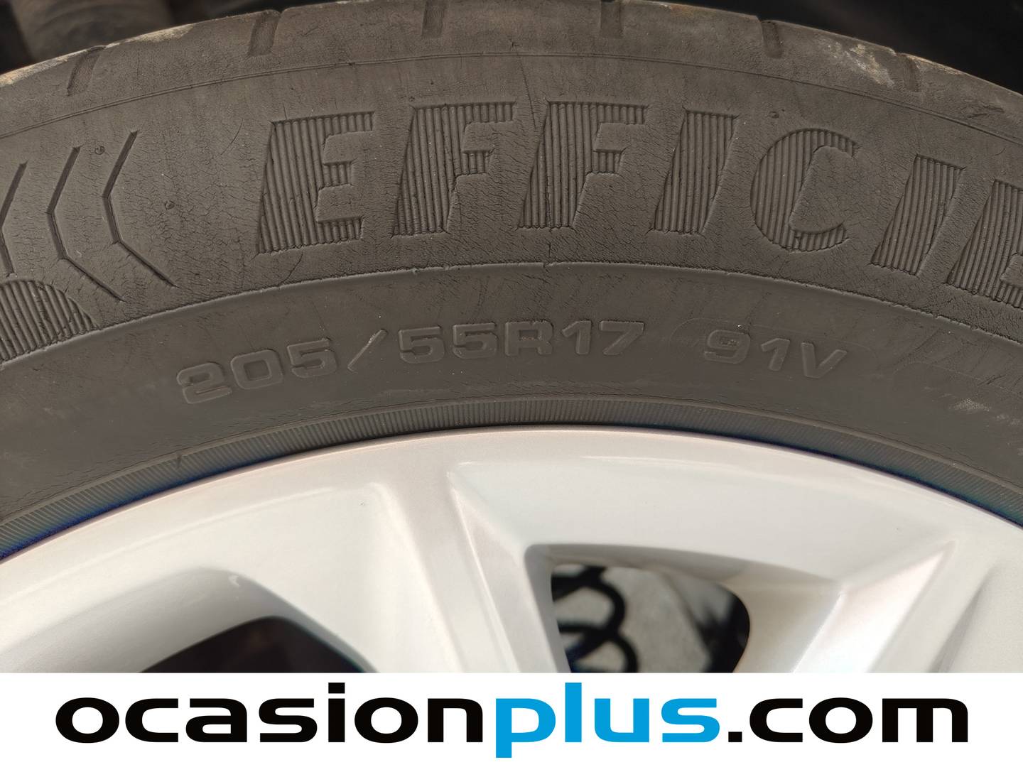 Foto Seat Arona SEAT Arona 1.5 TSI S&S FR XL DSG (150 CV)