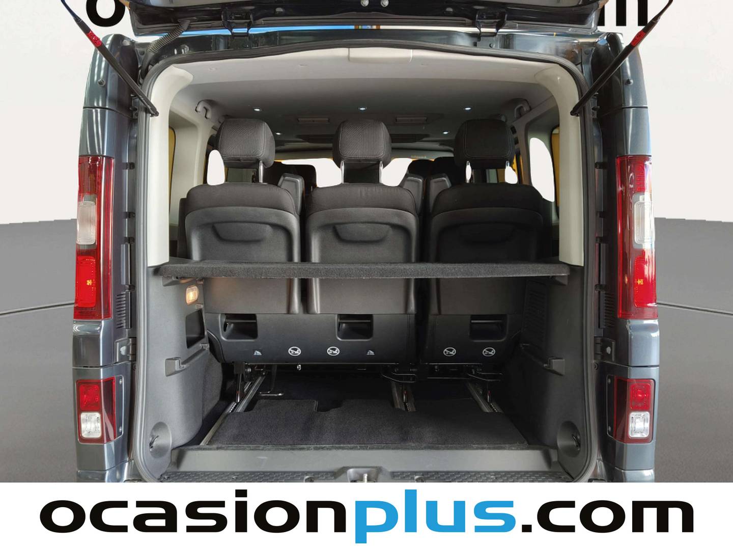 Foto asientos traseros Renault Trafic Renault Trafic SpaceClass Energy Blue dCi (145 CV)