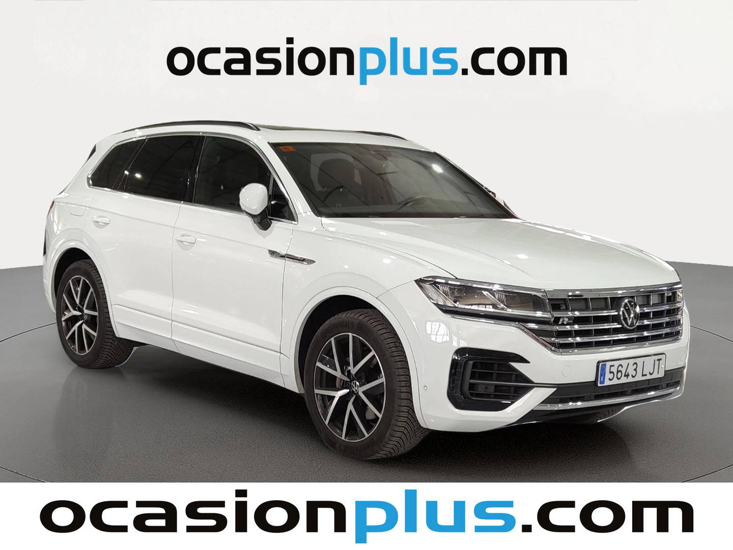 Foto delantera Volkswagen Touareg Volkswagen Touareg R-Line 3.0 TDI 4Motion (231 CV) Tiptronic derecha