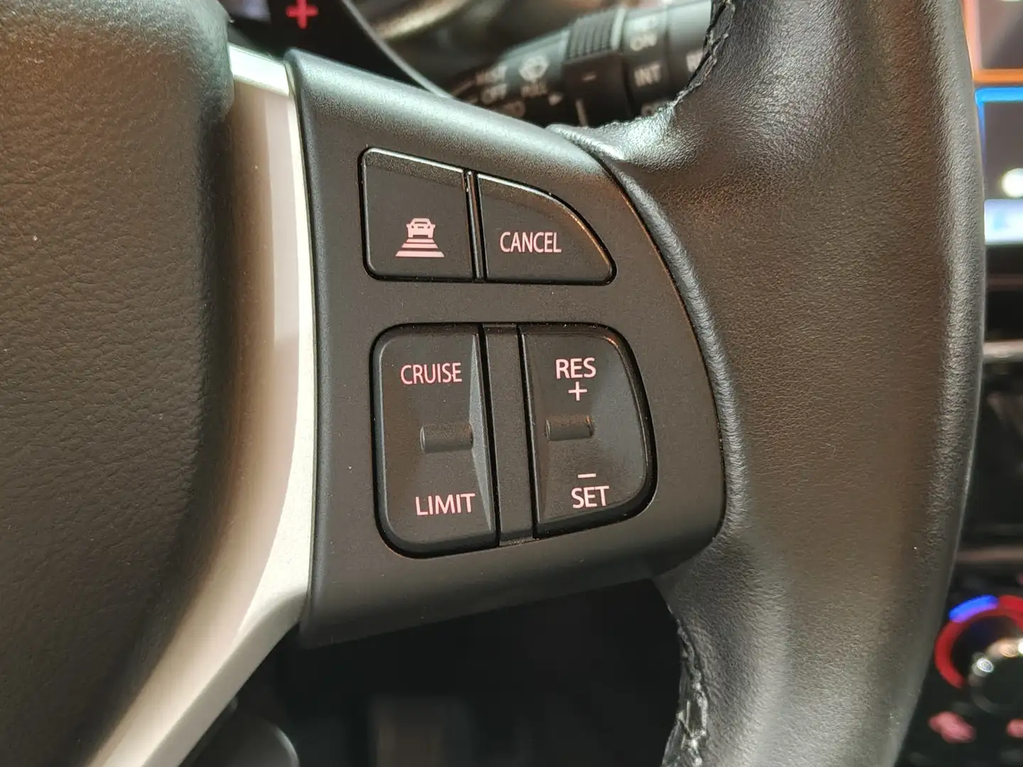 Foto Suzuki Vitara Suzuki Vitara 1.4 Turbo GLX SR 6AT  (140 CV)