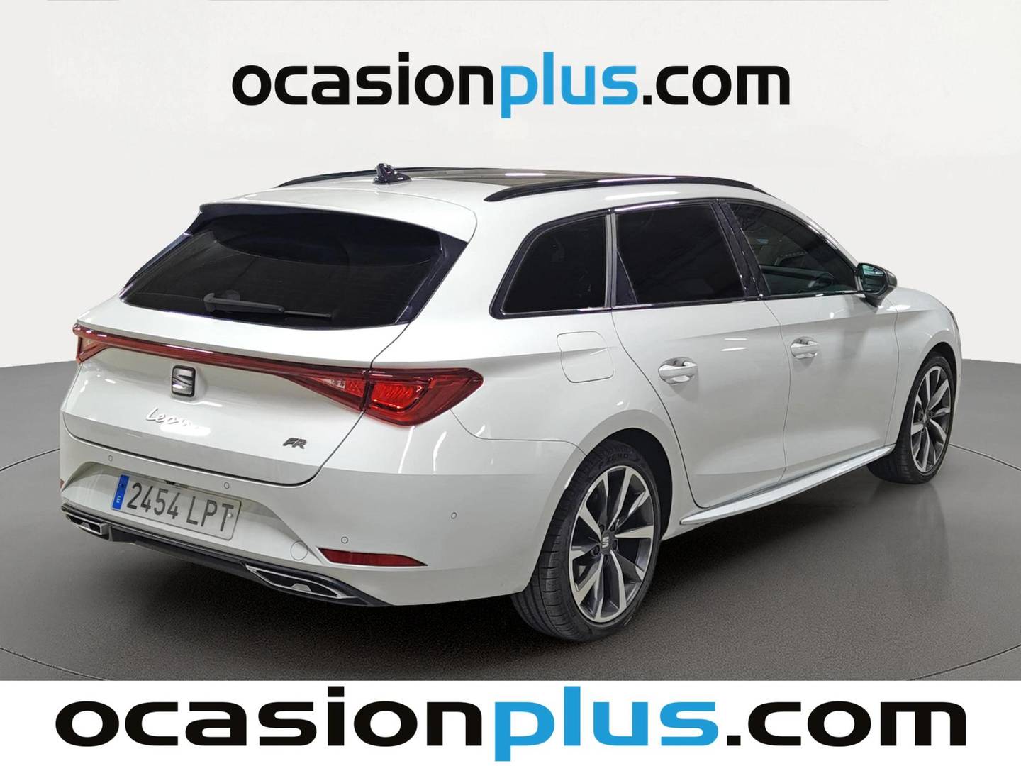 Foto trasera Seat León Seat León ST 1.5 eTSI S&S FR Go XL DSG (150 CV) derecha