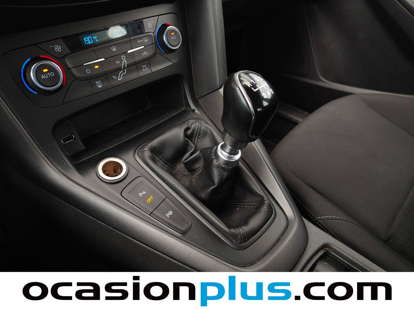 Ford Focus Ford Focus 1.5 TDCi Business  (120 CV) de segunda mano