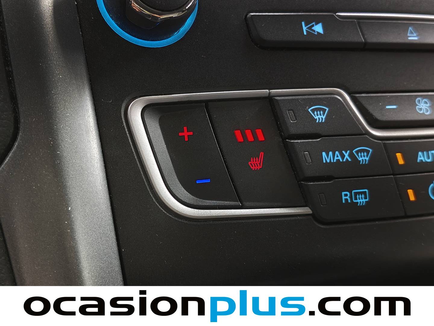 Equipamiento del Ford Mondeo Ford Mondeo 2.0 Híbrido HEV Sedan Titanium (187 CV)
