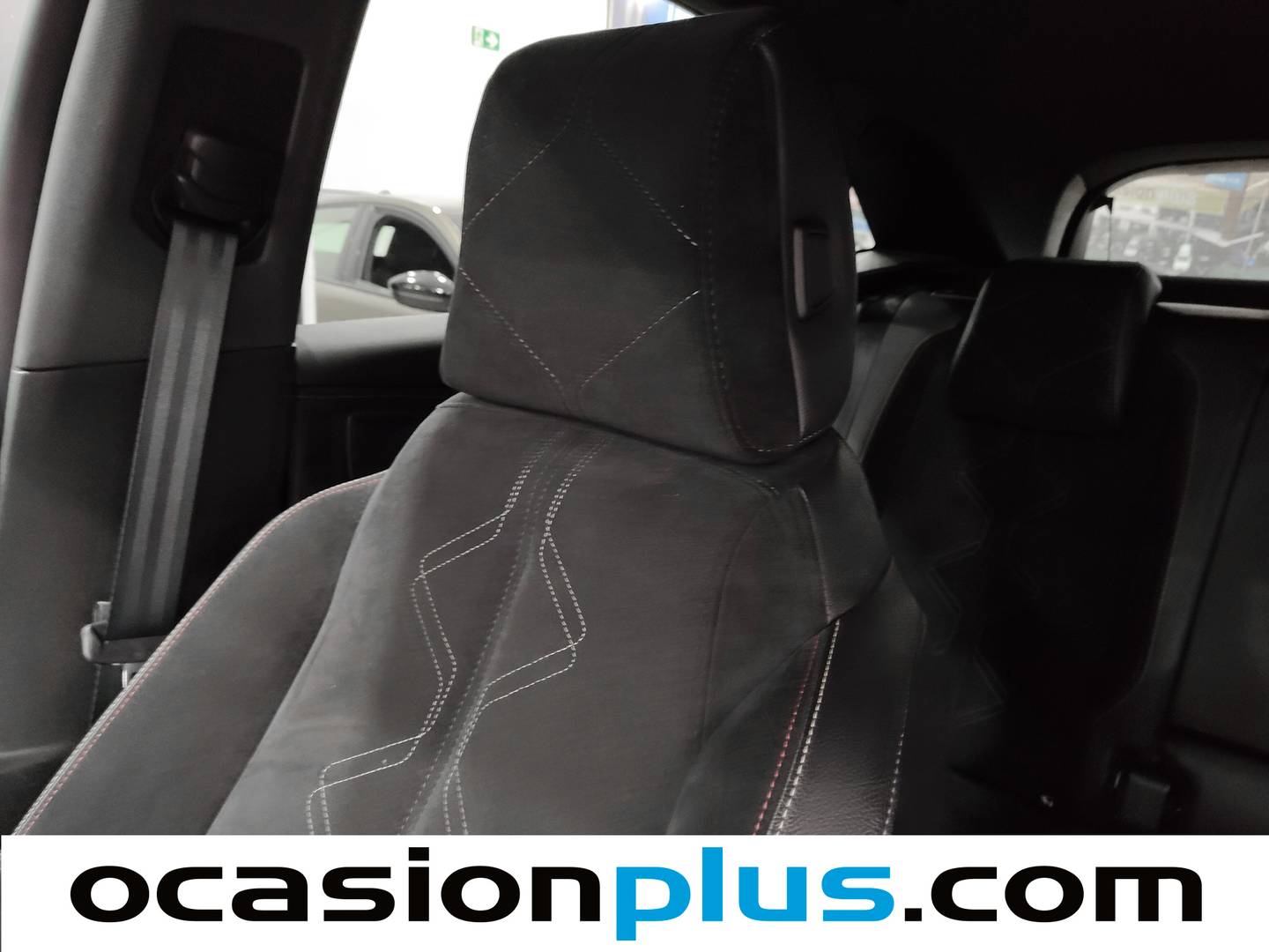 Foto DS DS 7 DS DS7 Crossback BlueHDi 130 Performance Line Auto (130 CV)