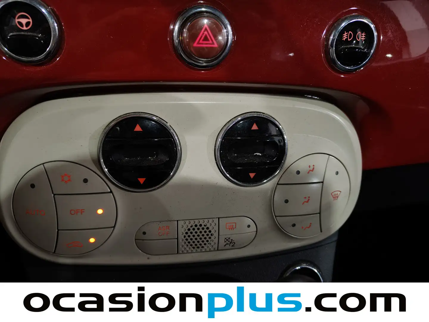 Foto Fiat 500 Fiat 500 1.2 8v Lounge (69 CV)