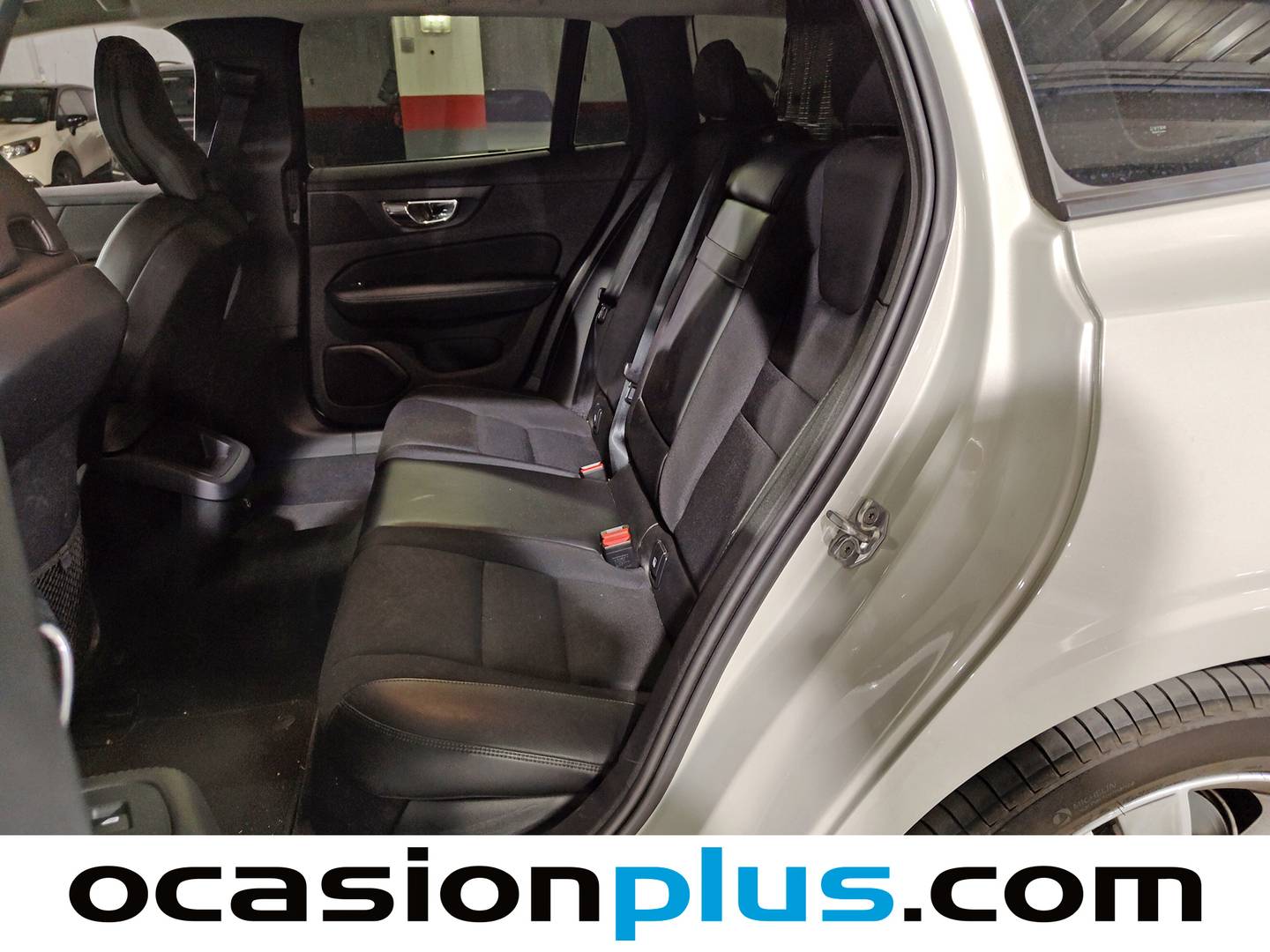 Foto Volvo V60 Volvo V60 D4 Momentum Auto (190 CV)