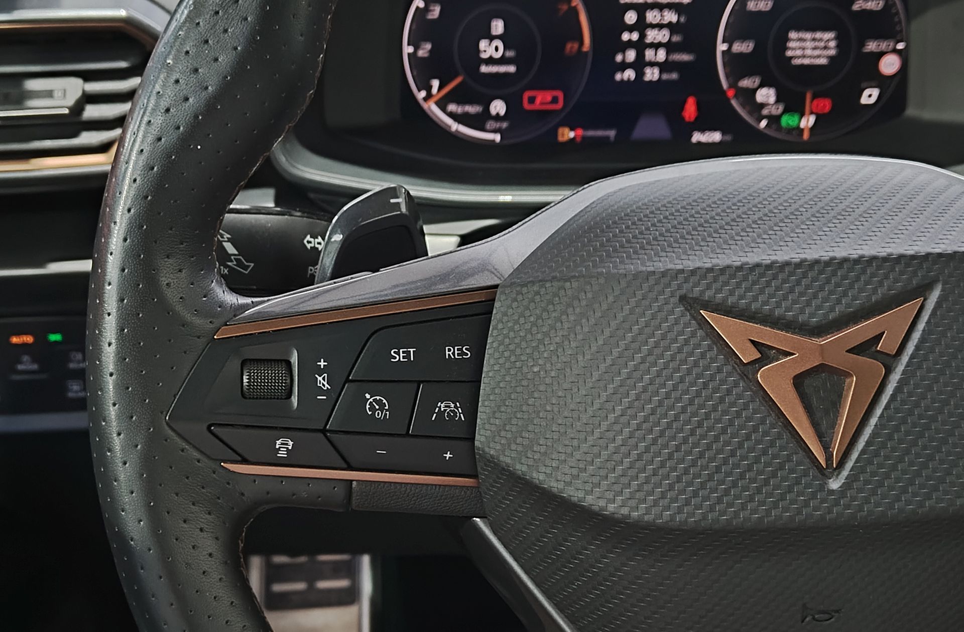 Cupra Formentor 2.0 TSI VZ DSG - foto 31