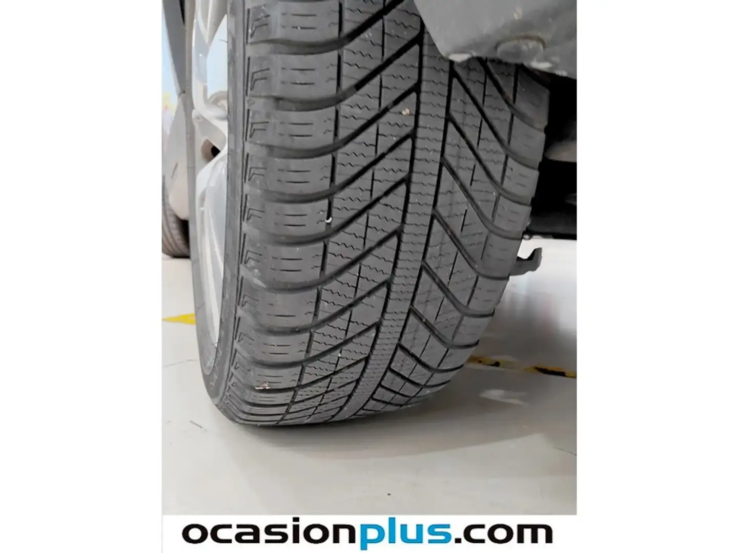 Foto Peugeot 2008 Peugeot 2008 BlueHDi 120 S&S Allure (120 CV)