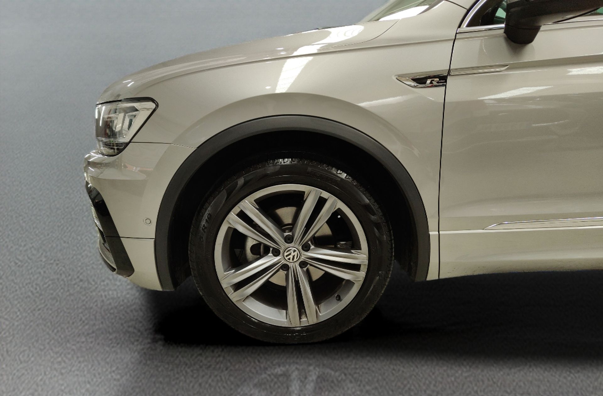 Volkswagen Tiguan Advance 1.5 TSI - foto 37