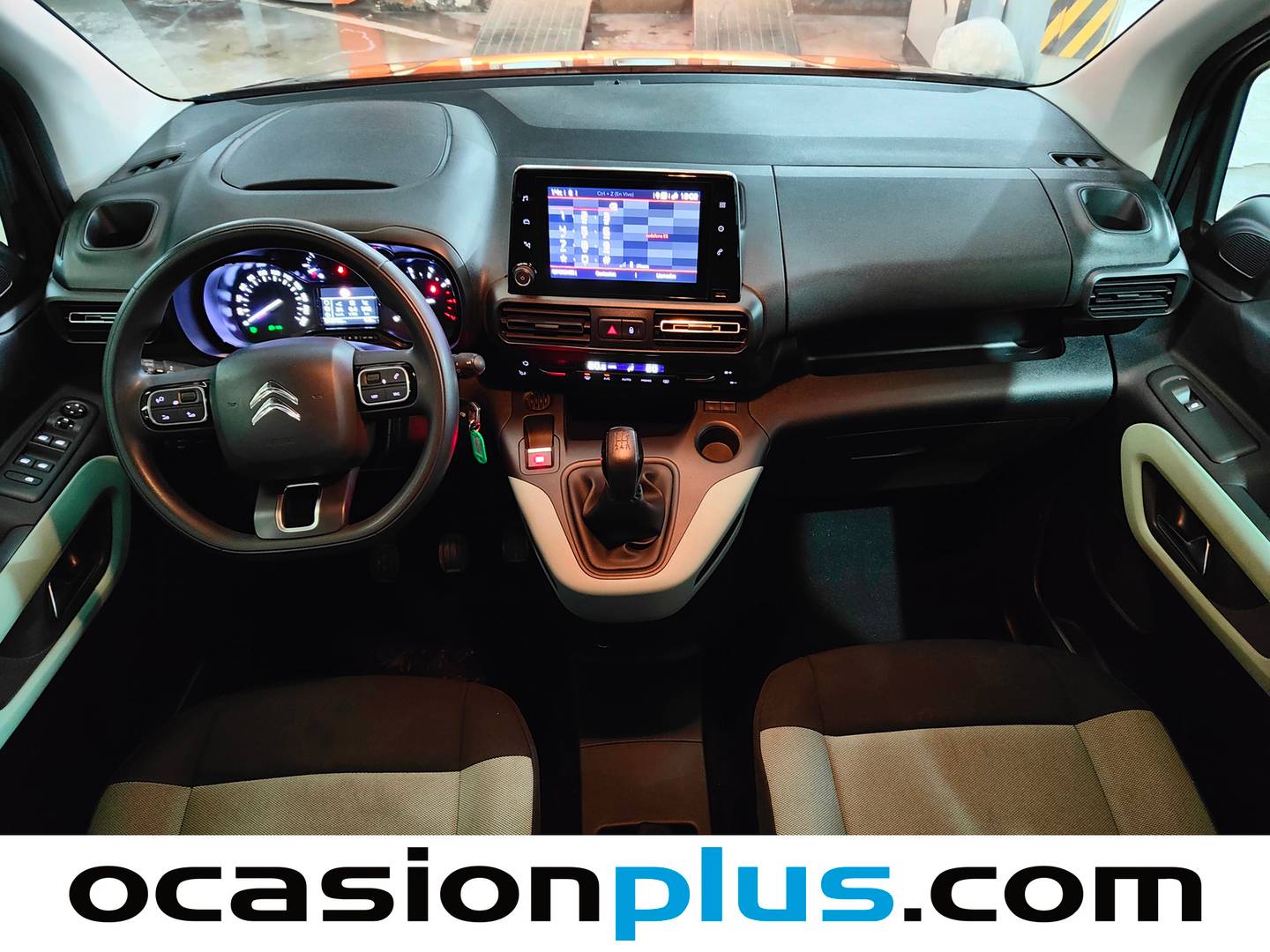 Foto Citroën Berlingo Citroen Berlingo Combi BlueHDi 100 S&S Talla M 100 Años (102 CV)