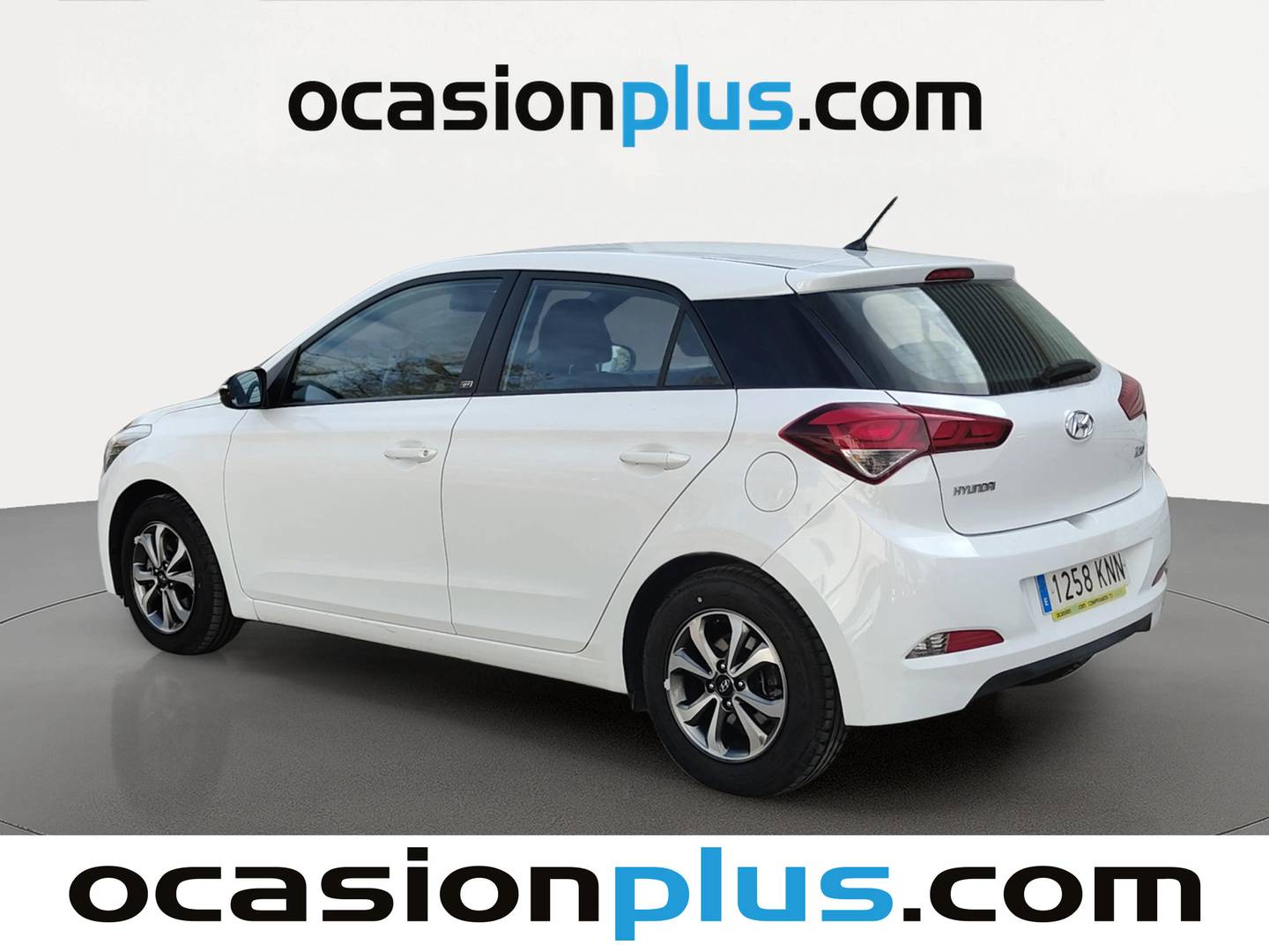 Foto trasera Hyundai i20 Hyundai i20 1.1 CRDI Go! (75 CV) izquierda