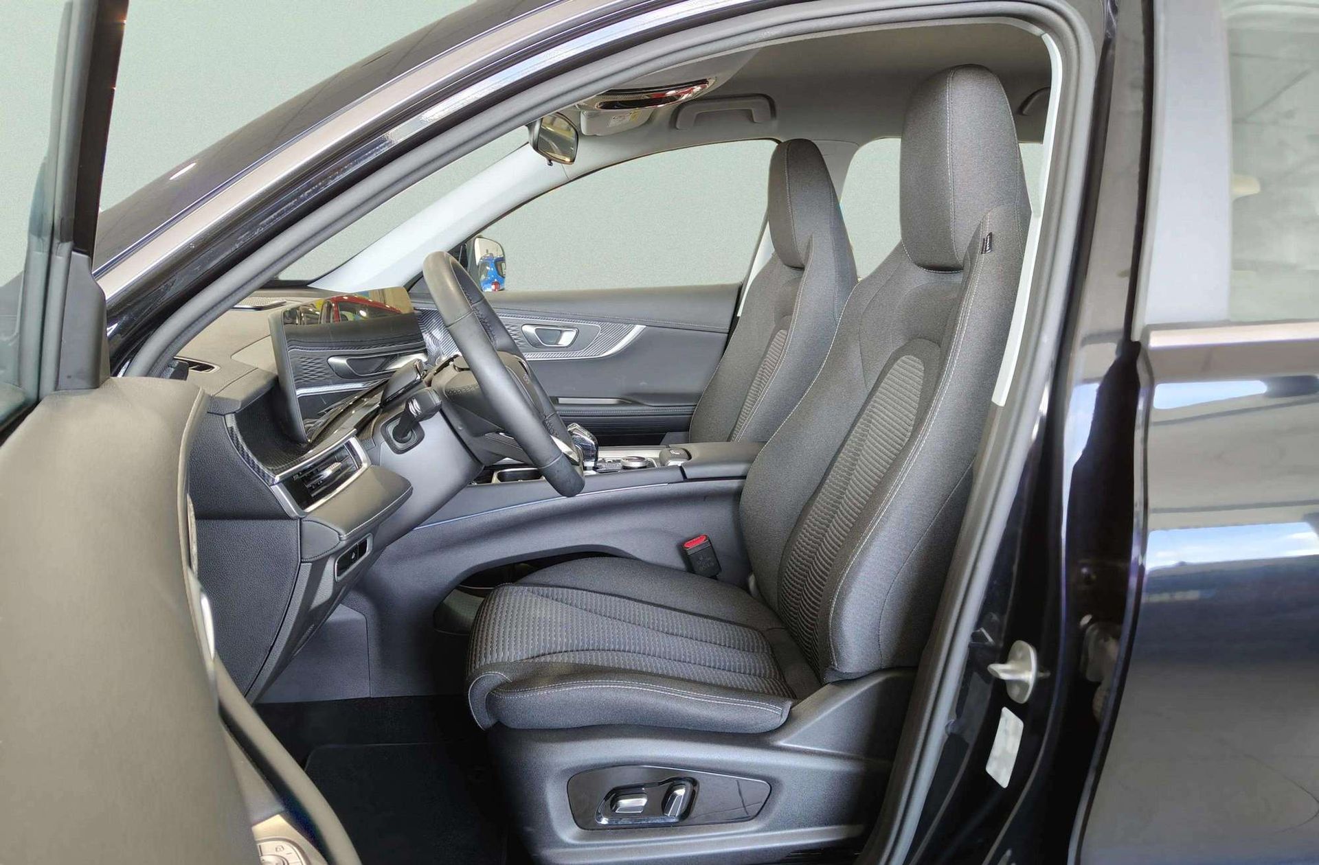 Ebro s700 1.6 T-GDi Comfort DCT - foto 11