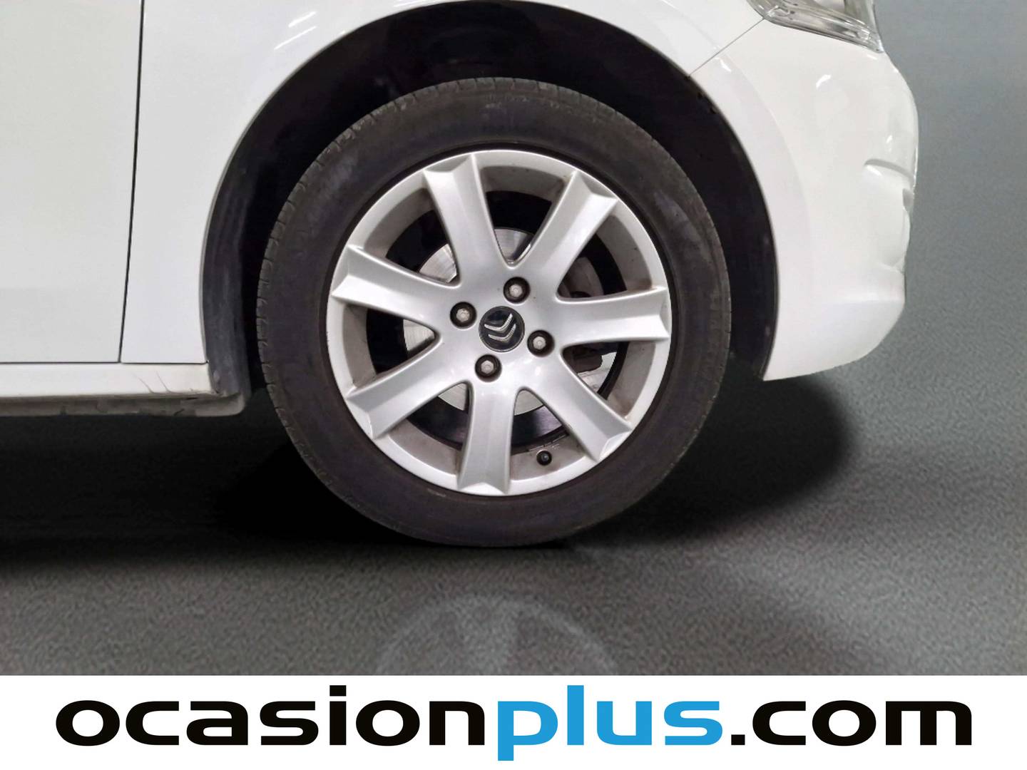 Citroën C-Elysée Citroën C-Elysee PureTech 82 Exclusive (82 CV) gasolina