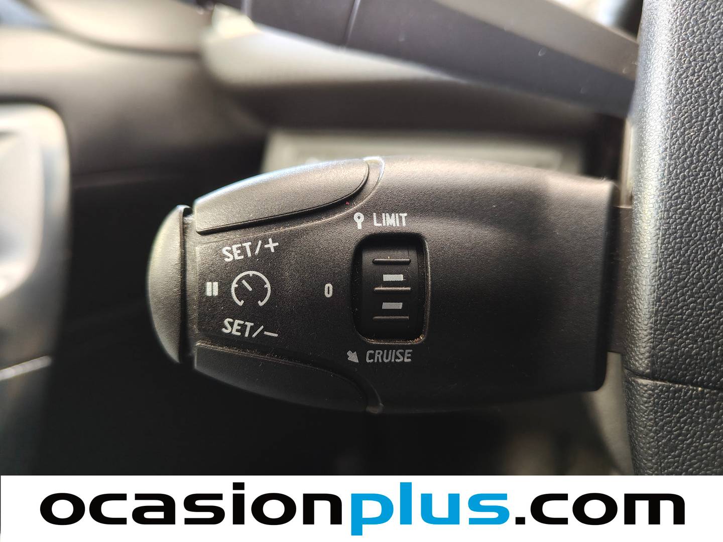 Extras del Peugeot 2008 Peugeot 2008 BlueHDi 100 S&S Allure (100 CV)