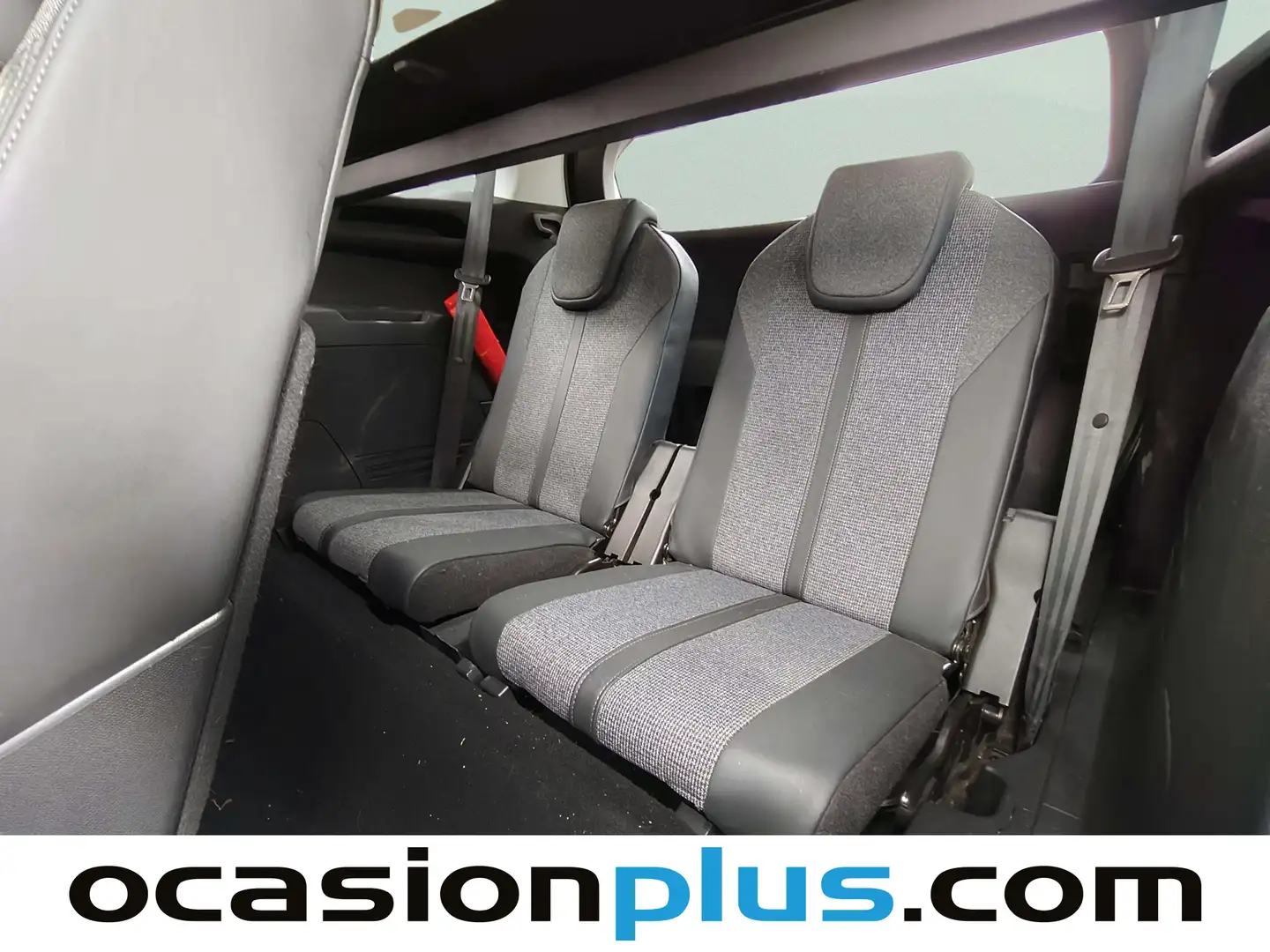 Foto Peugeot 5008 Peugeot 5008 BlueHDi 130 S&S Allure EAT8 (130 CV) 7 Plazas