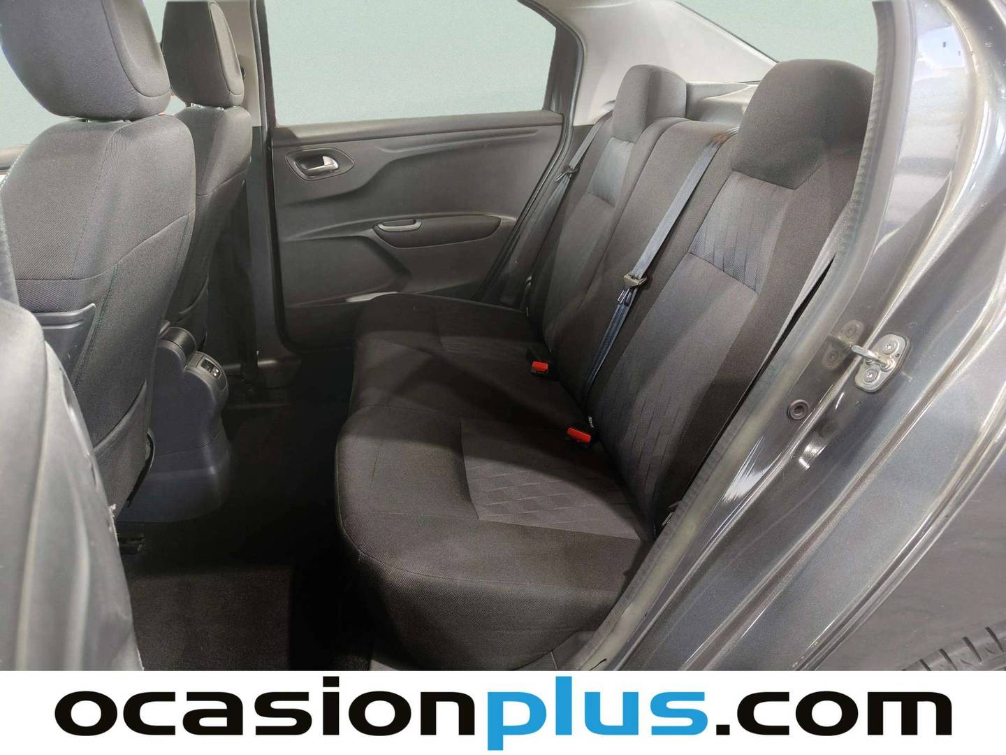 Foto asientos traseros Citroën C-Elysée Citroën C-Elysee 1.6 VTi Exclusive (115 CV)