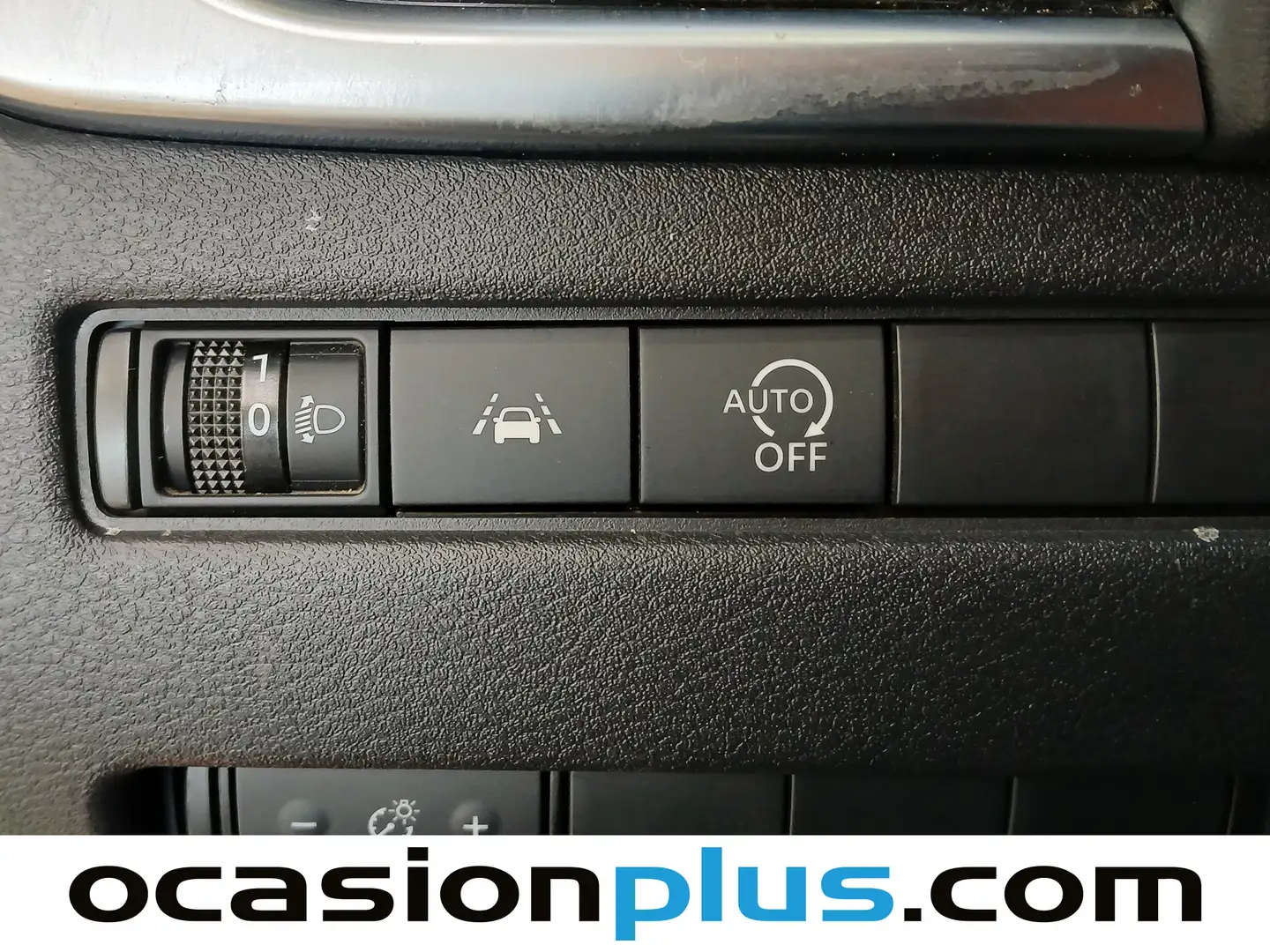 Foto Nissan QASHQAI Nissan Qashqai DIG-T 160 N-Connecta Xtronic (158 CV)