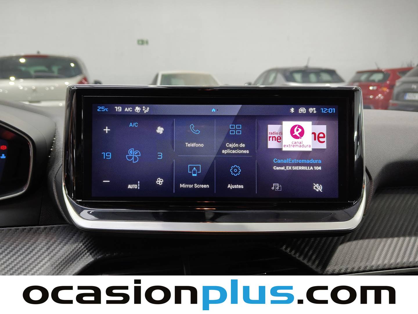 Equipamiento del Peugeot 208 Peugeot 208 PureTech 100 Allure (100 CV)