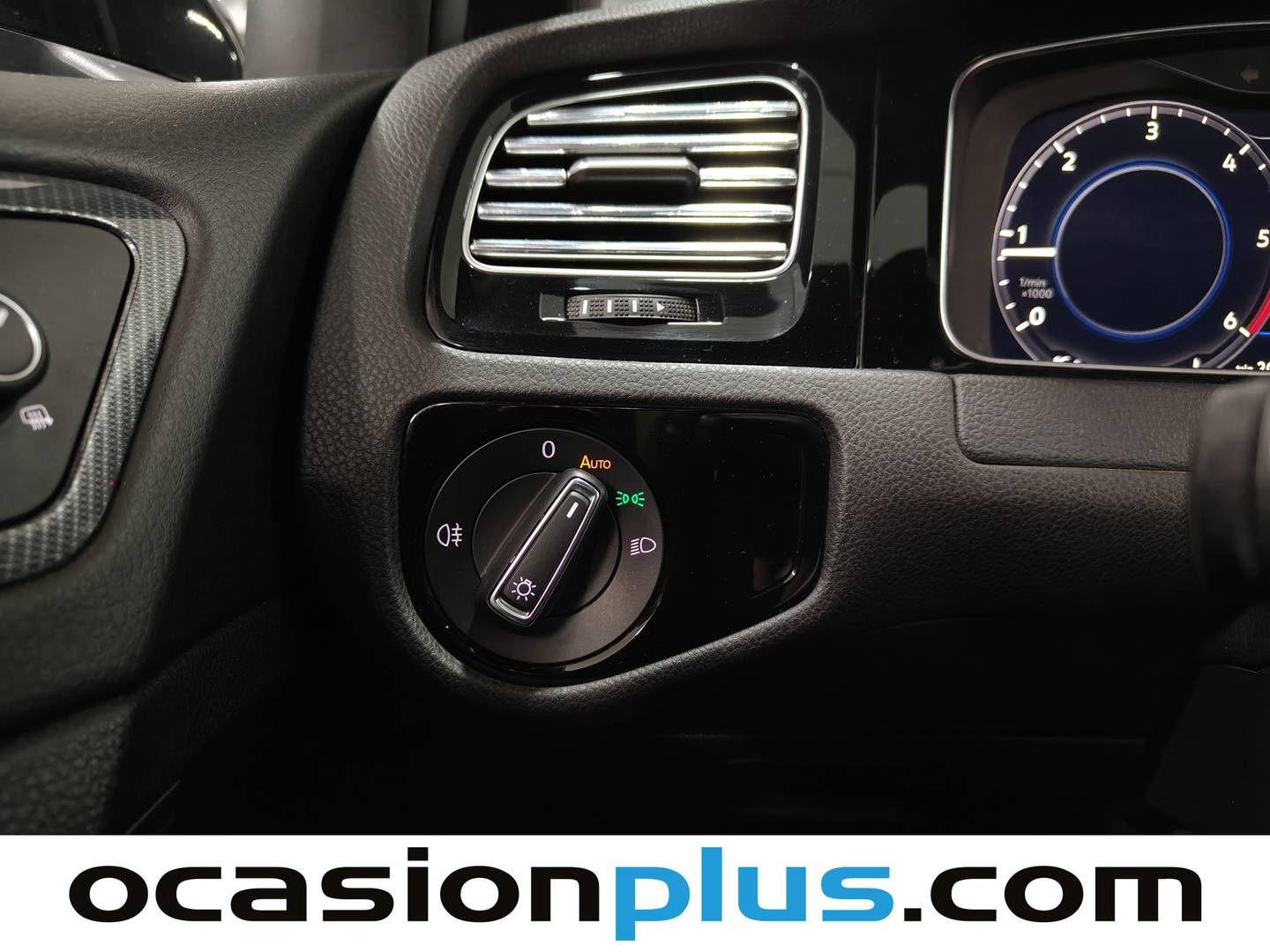 Volkswagen Golf Volkswagen Golf Sport R-Line 2.0 TDI (150 CV) seminuevo