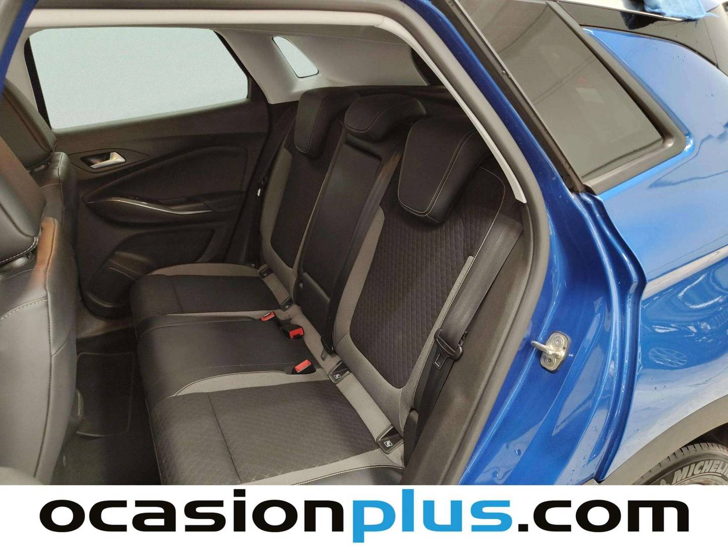Foto asientos delanteros Opel Grandland X Opel Grandland X 1.2 Turbo S&S ecoTEC Excellence (130 CV)