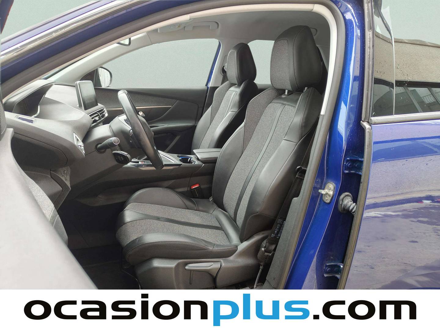 Foto asientos delanteros Peugeot 3008 Peugeot 3008 PureTech 130 S&S Allure (130 CV)