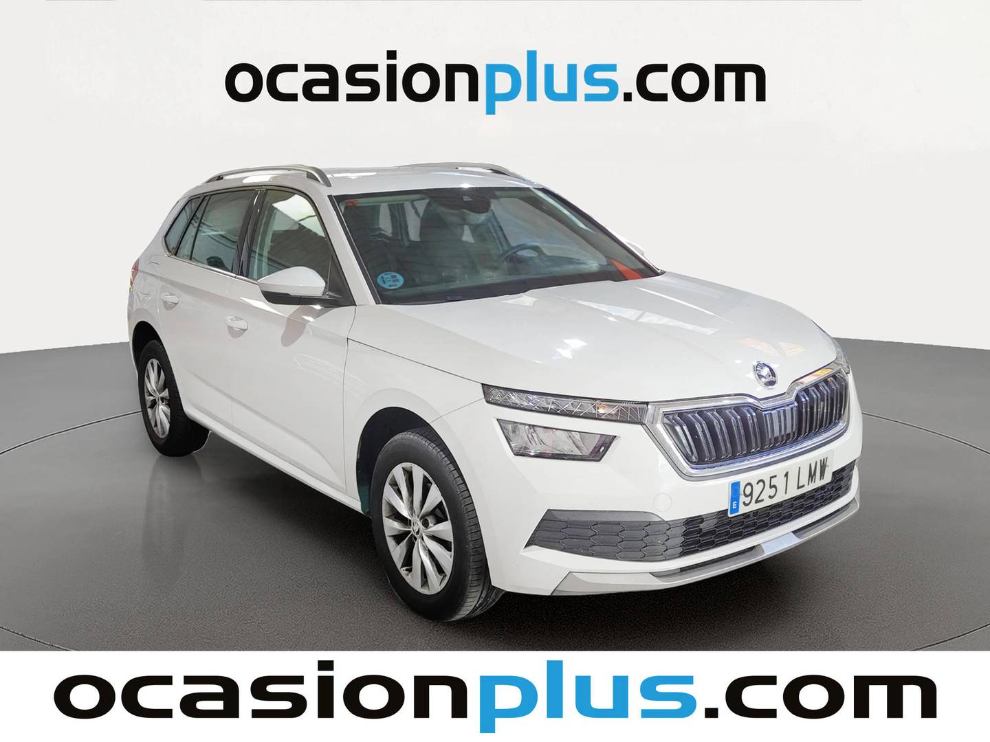 Foto delantera Skoda Kamiq Skoda Kamiq 1.0 TSI Ambition DSG (110 CV) derecha