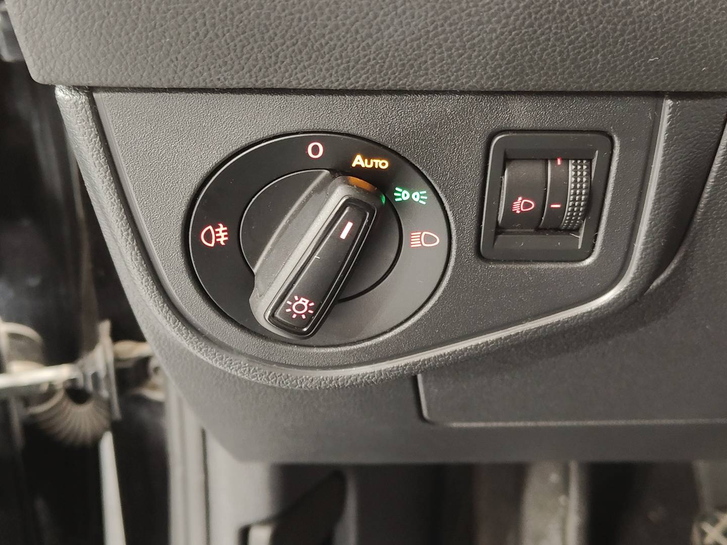 Foto Volkswagen Polo Volkswagen Polo Advance 1.0 TSI (95 CV)