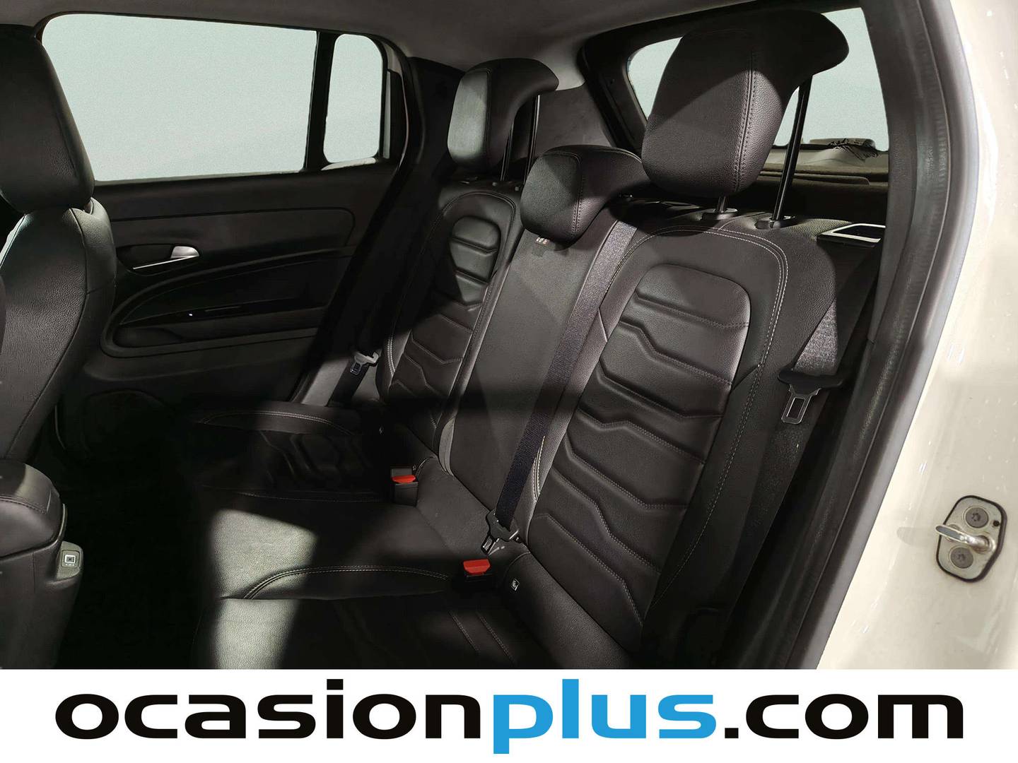 Foto Jeep Avenger Jeep Avenger 1.2 G Summit (100 CV)