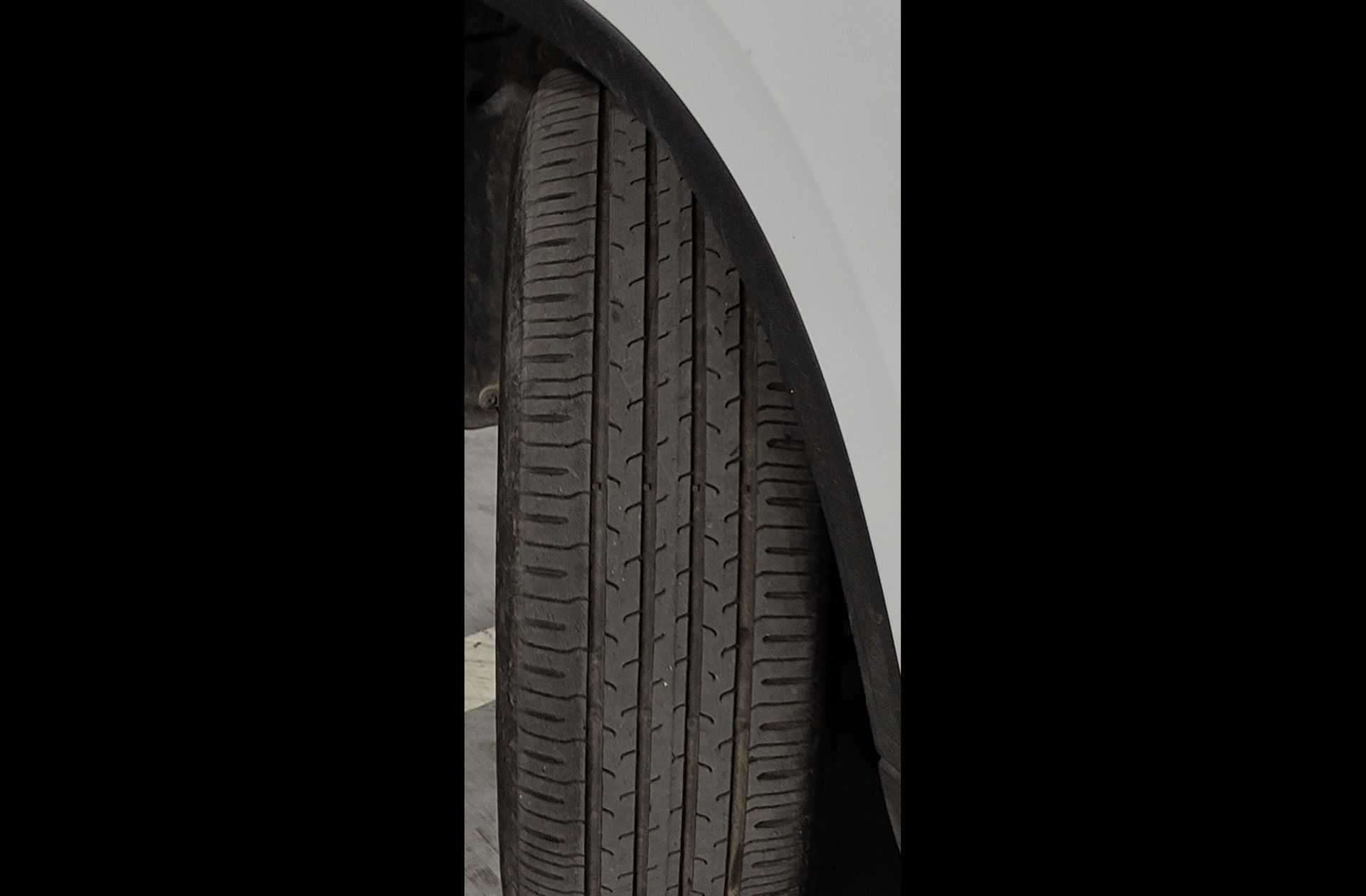 Škoda Karoq 2.0 TDI Selection - foto 36