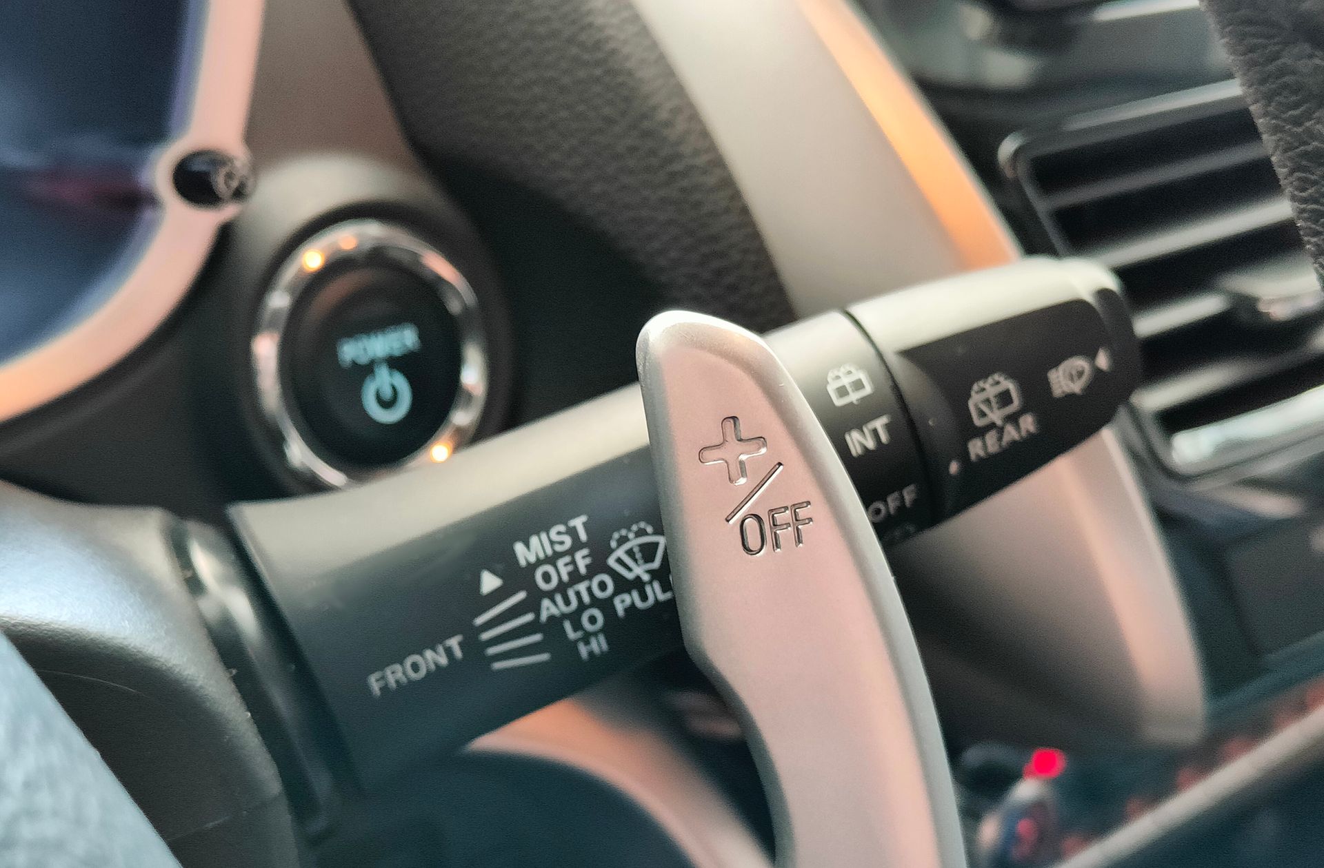Mitsubishi Eclipse Cross 2.4 PHEV Kaiteki 4WD - foto 28