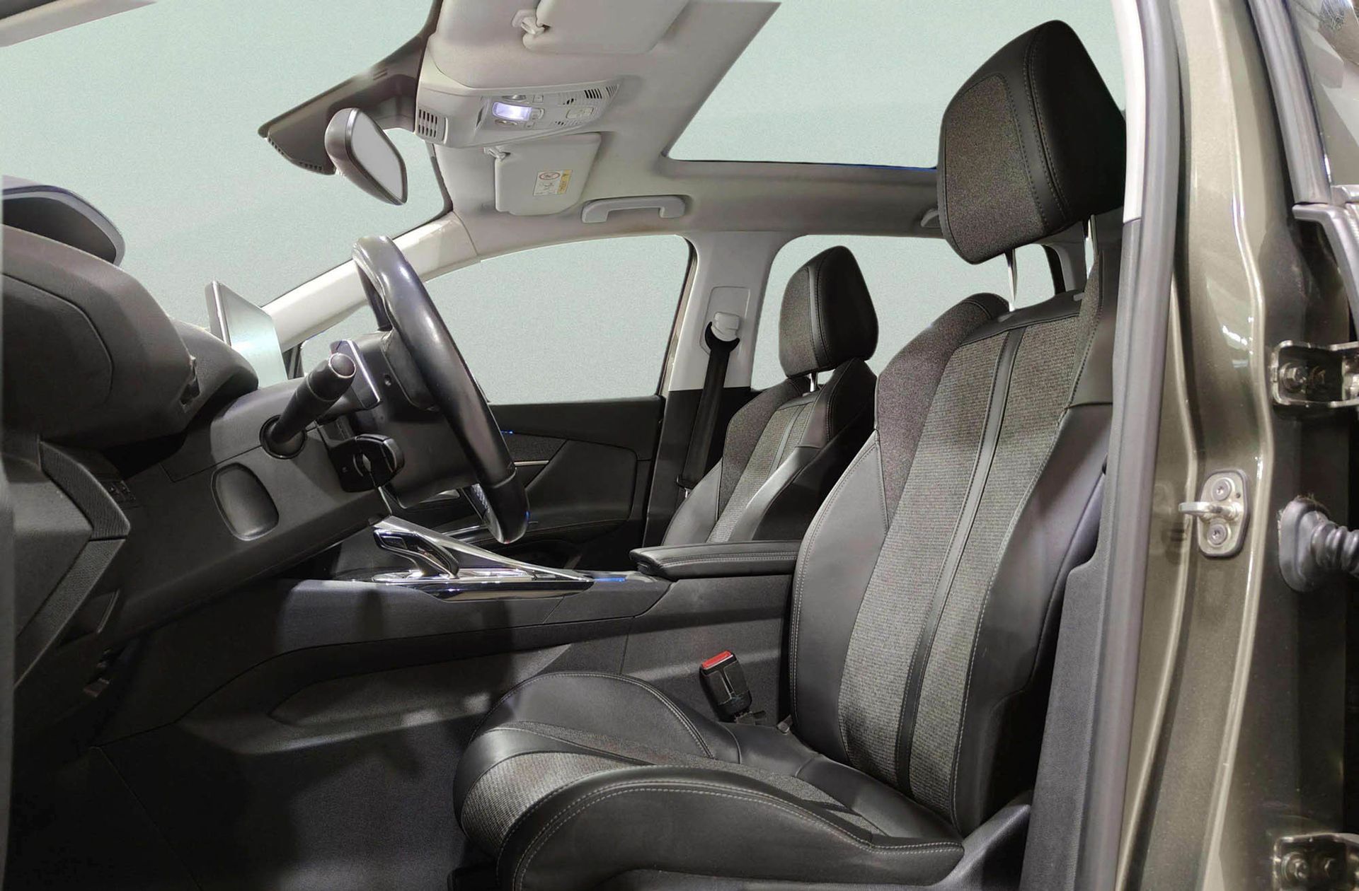 Peugeot 5008 BlueHDi 130 Allure EAT8 7 plazas - foto 13