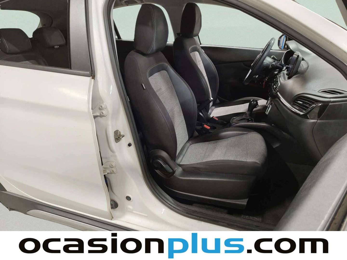 Foto Fiat Tipo Fiat Tipo 1.5 Hybrid Cross DCT (130 CV)