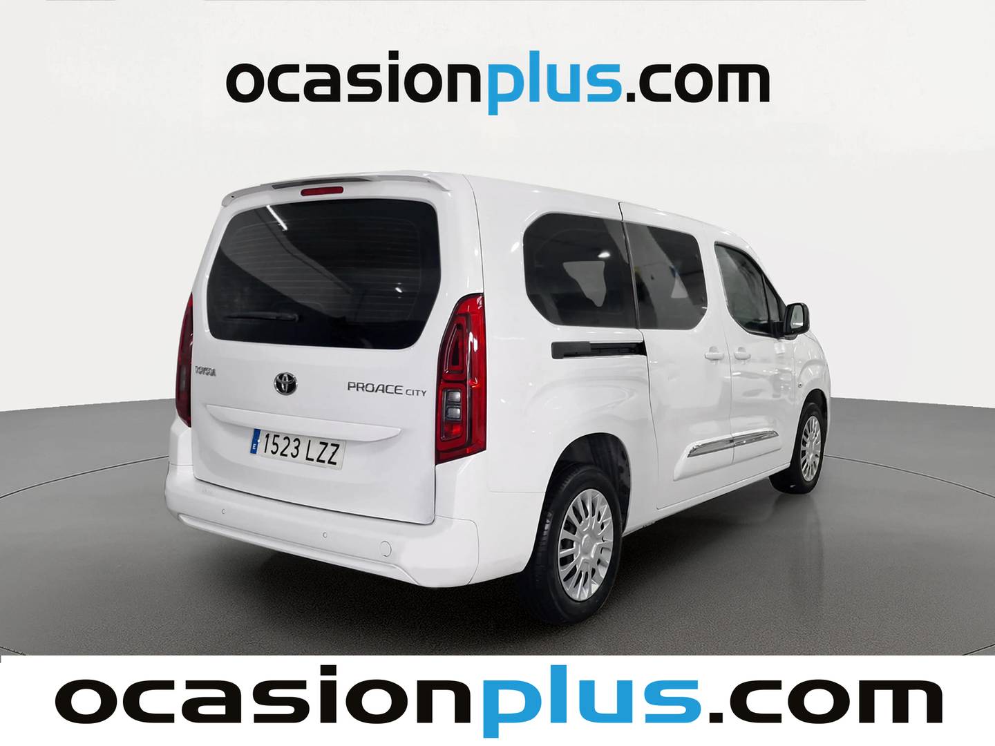 Foto trasera Toyota Proace City Verso Toyota Proace City Verso 1.5D Family Active L1 (131 CV) derecha