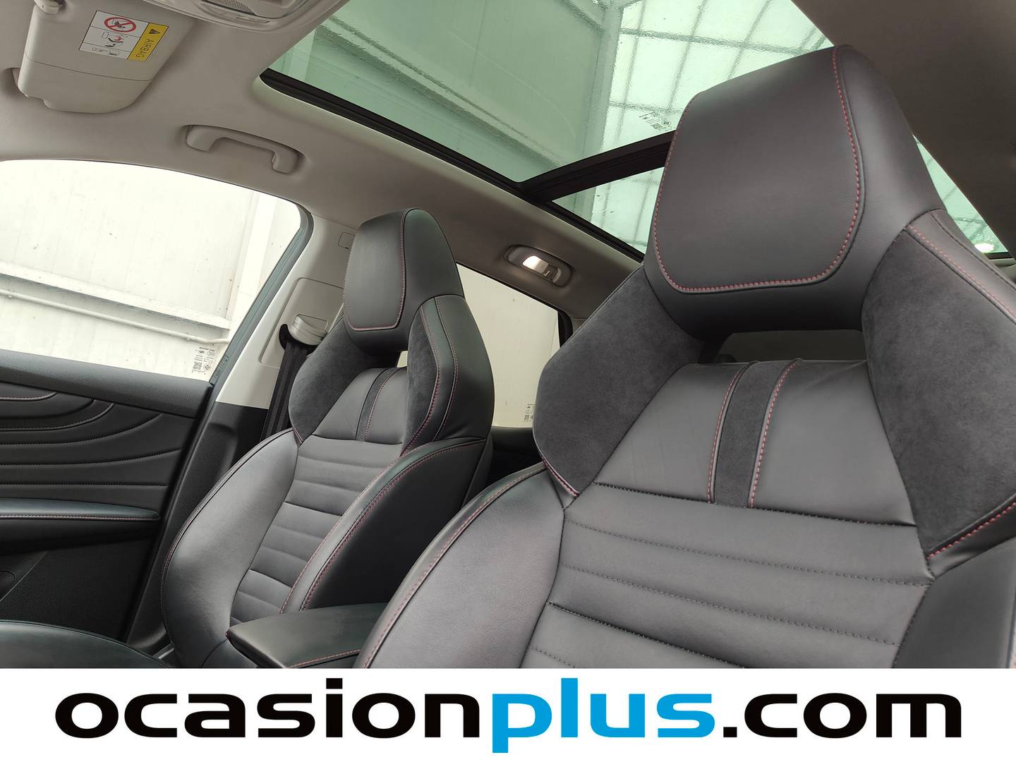 Extras y acabados del MG HS MG HS 1.5 Turbo GDI Luxury (162 CV)