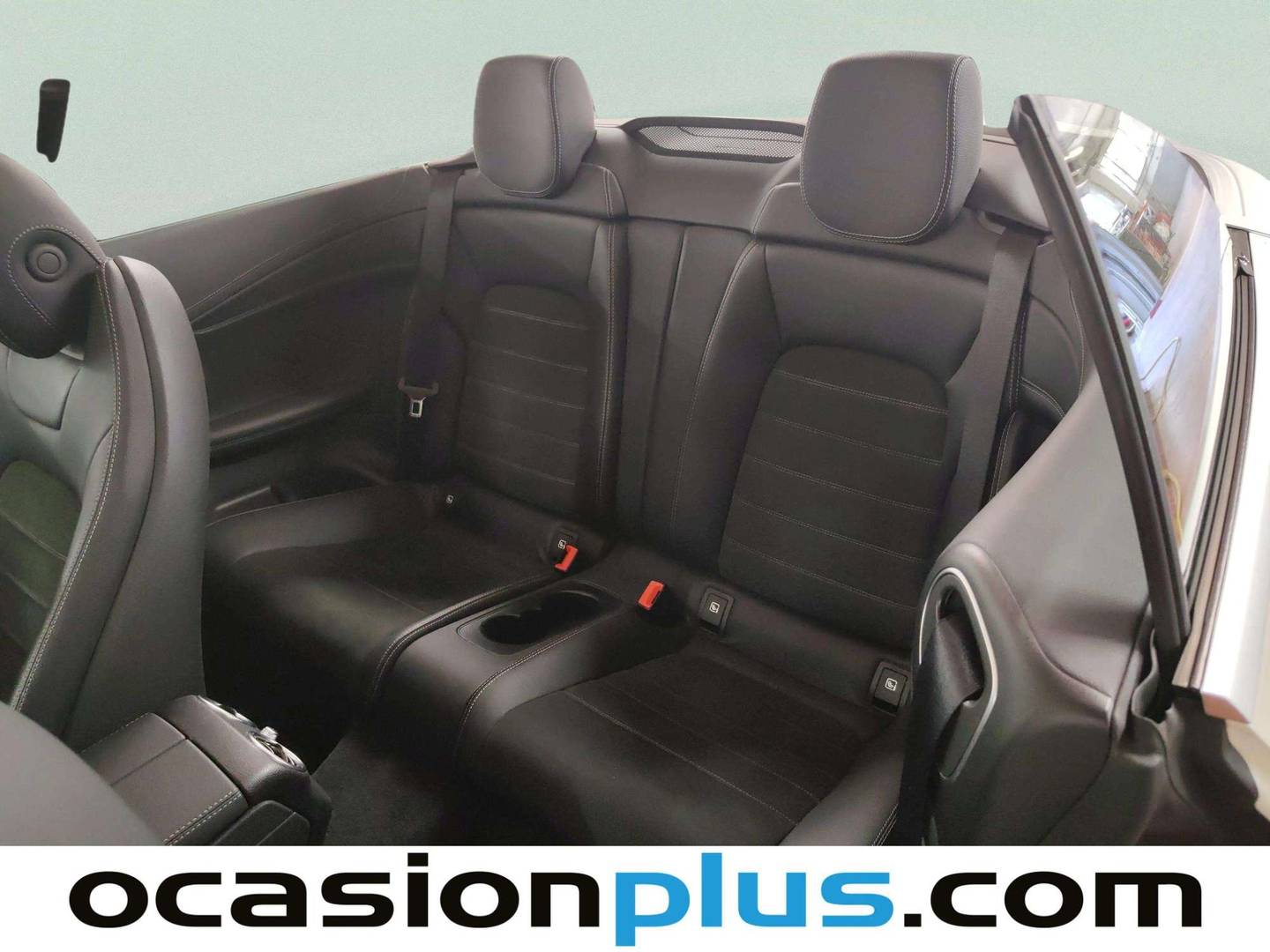 Foto asientos traseros Mercedes Clase C Mercedes Clase C C Cabrio 300 (258 CV)