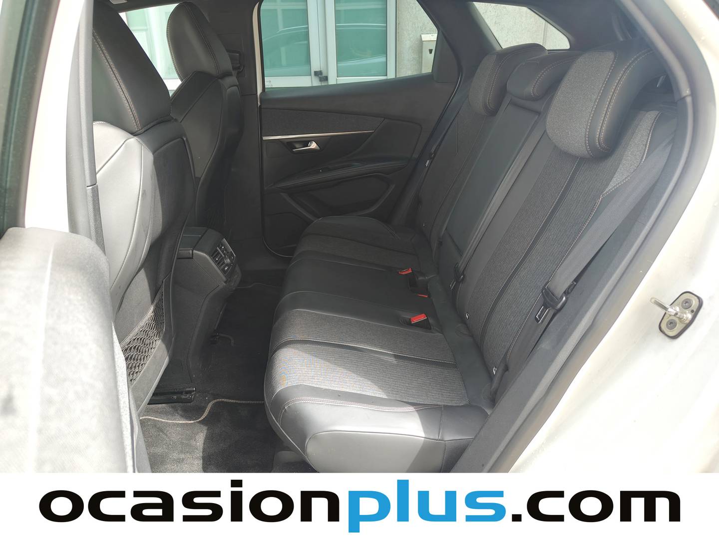 Foto asientos traseros Peugeot 3008 Peugeot 3008 THP 165 GT Line S&S Auto (165 CV)