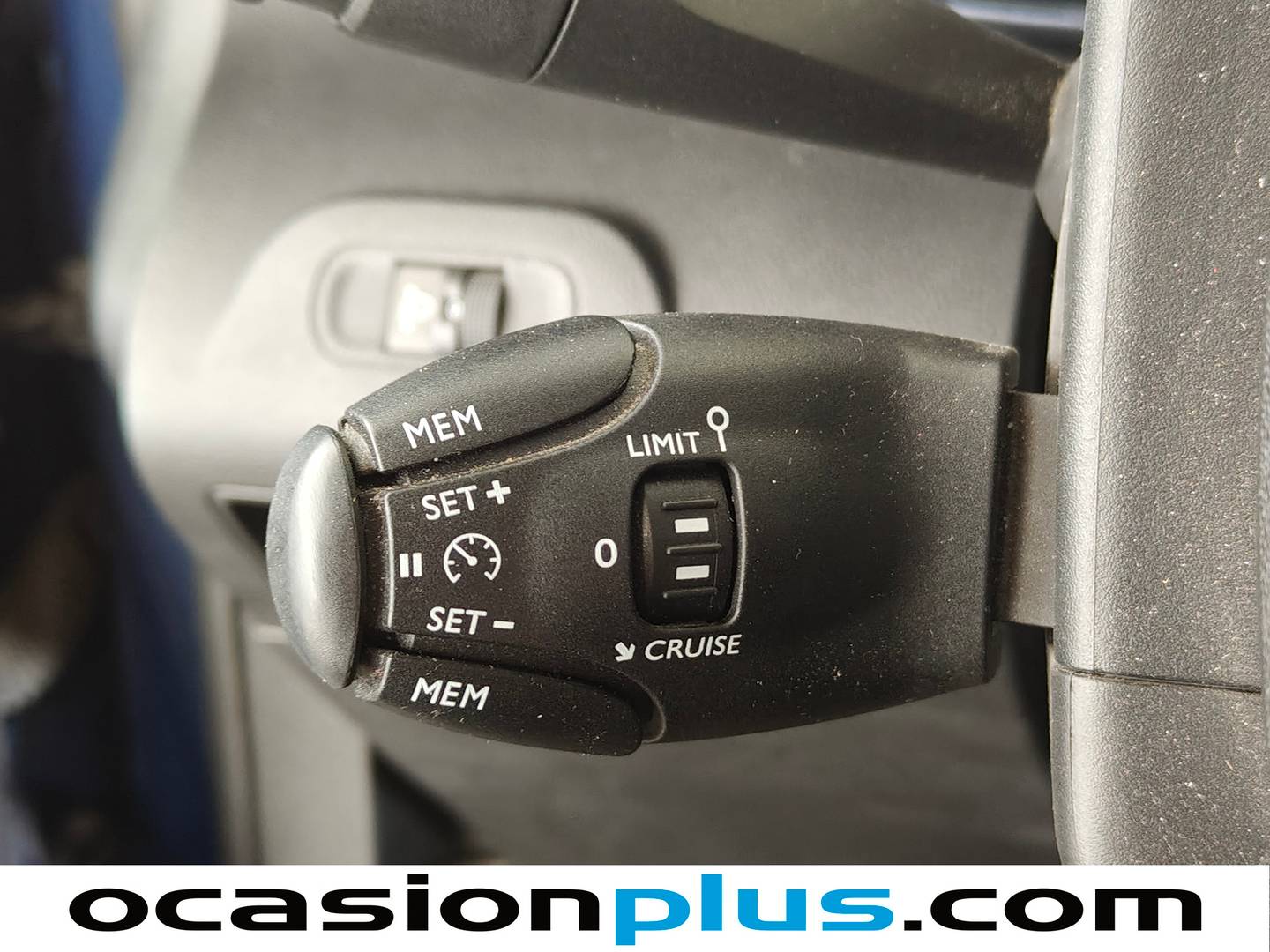 Citroën Berlingo Citroën Berlingo Combi PureTech 110 S&S Talla M Feel (110 CV) de segunda mano