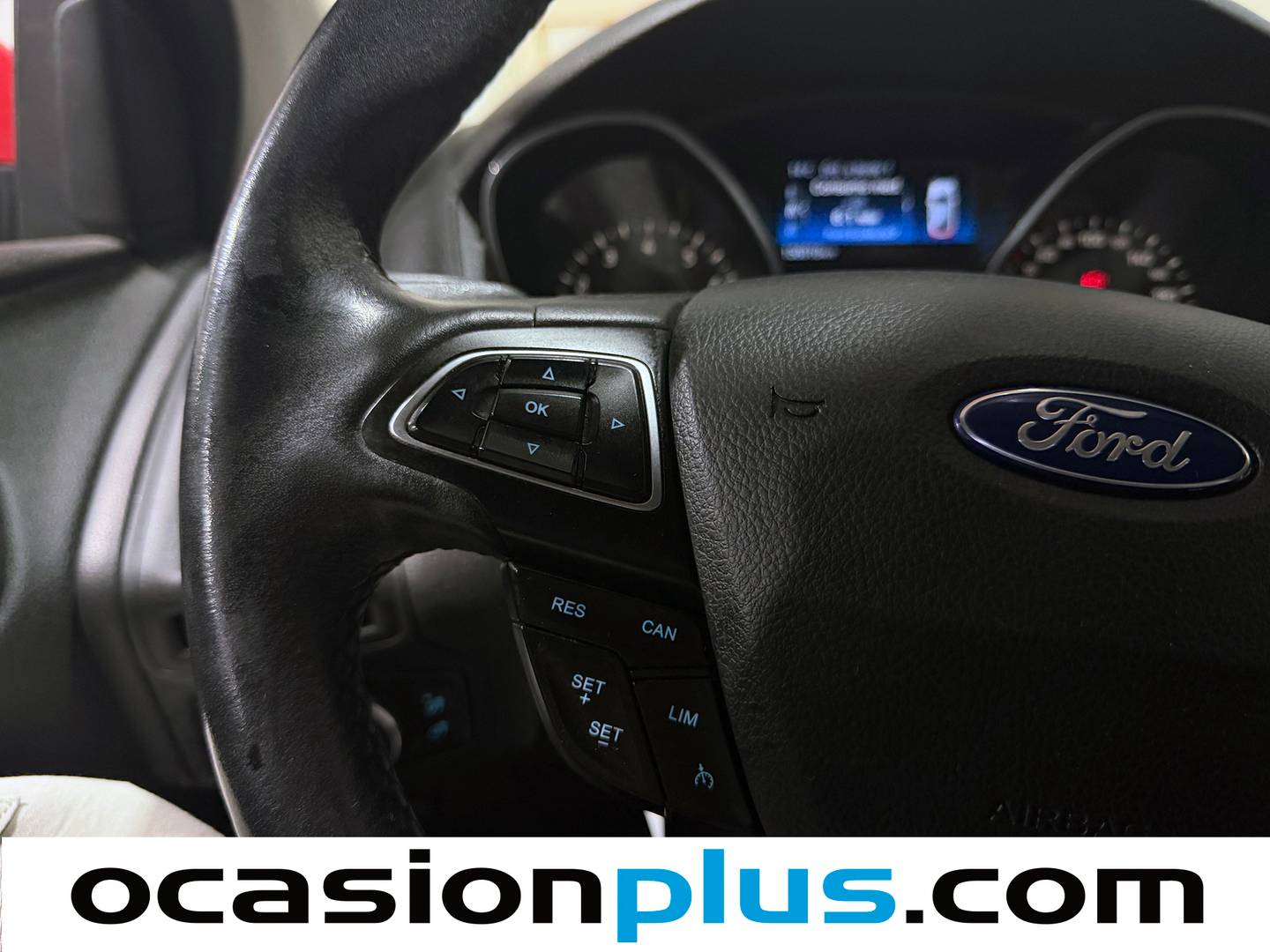Extras y acabados del Ford Focus Ford Focus 1.0 Ecoboost S&S Trend (100 CV)