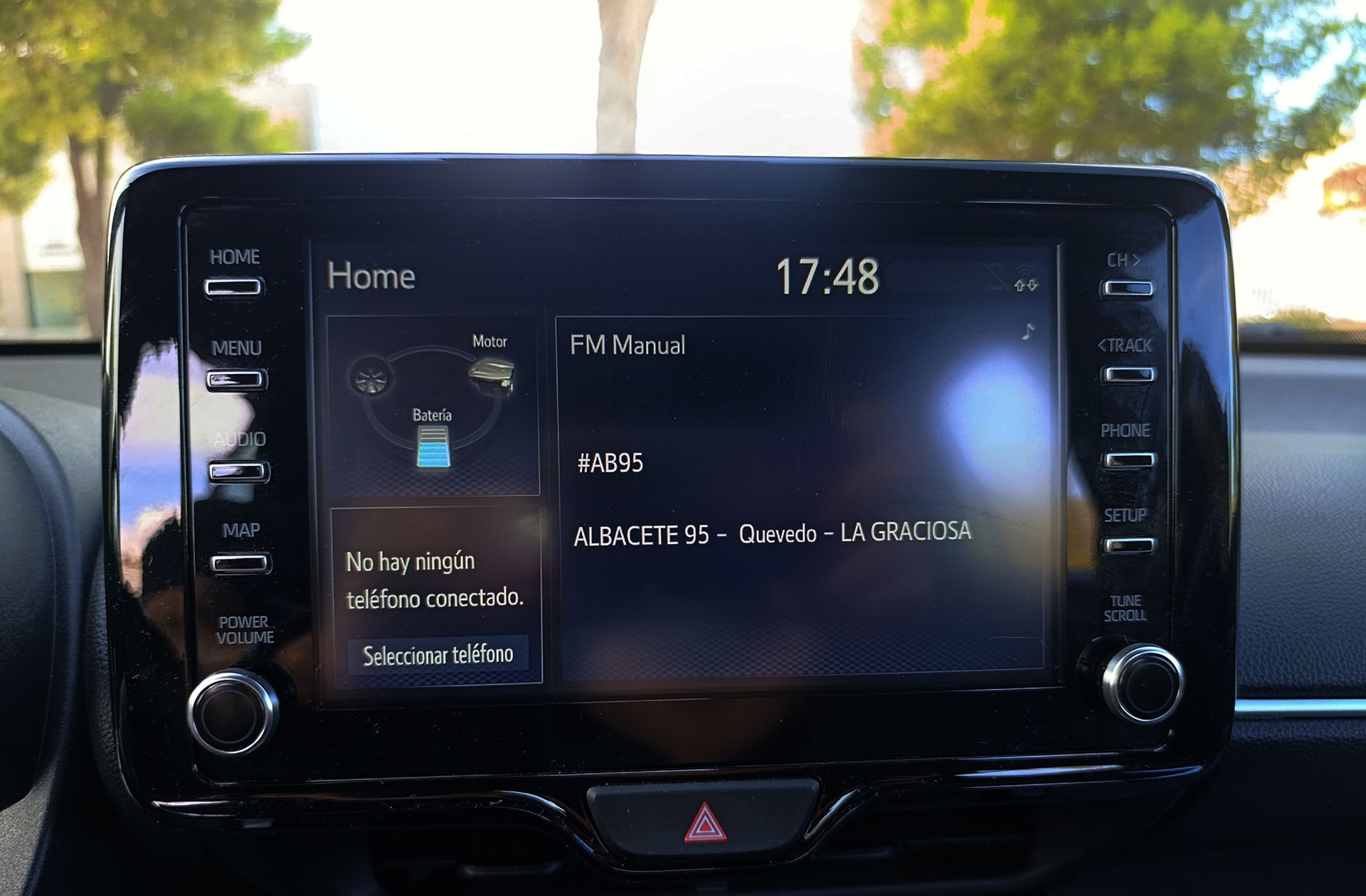 Toyota Yaris Cross 120H Active Tech Pack Confort - foto 31