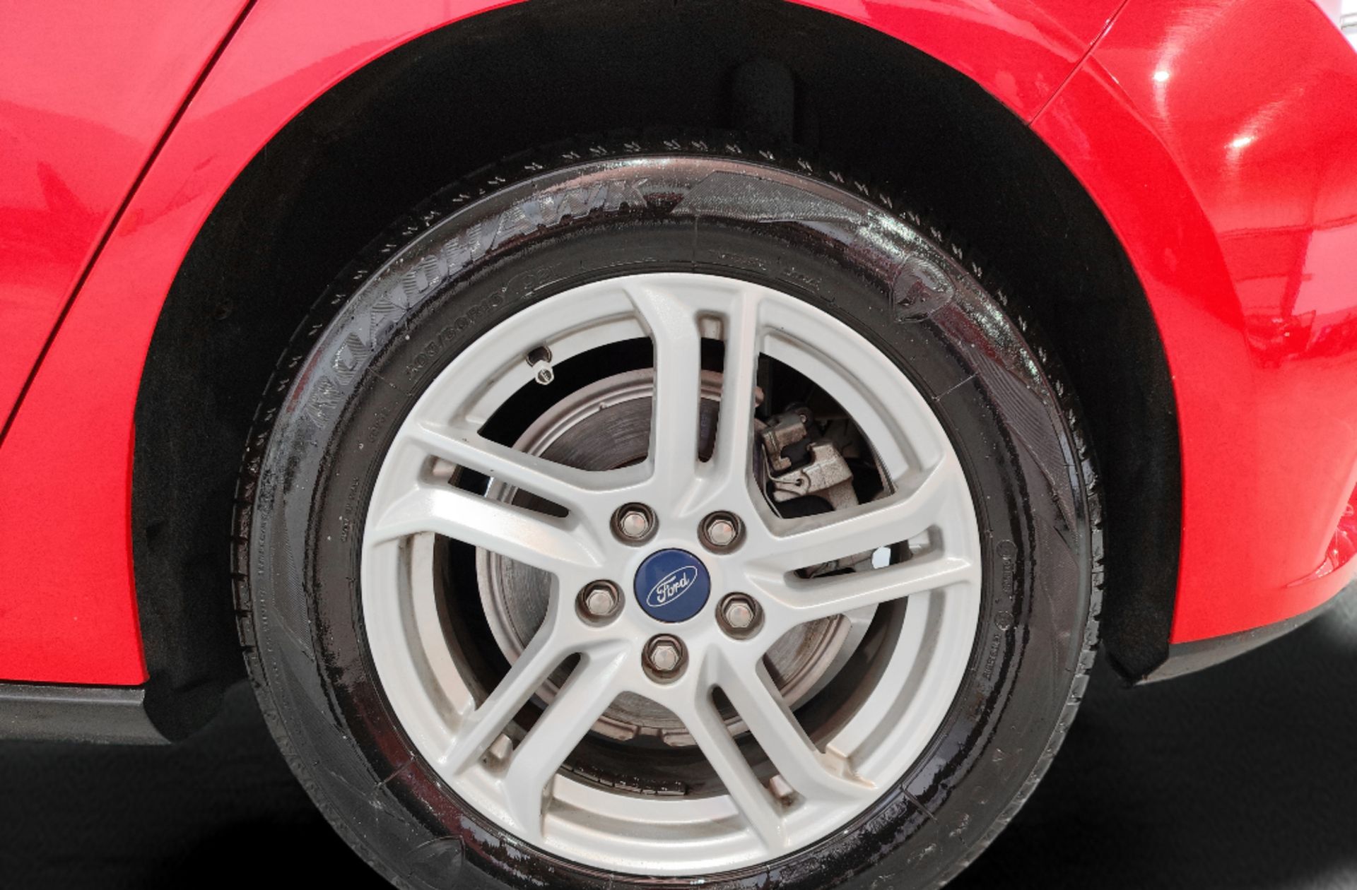 Ford Focus 1.0 EcoBoost MHEV Trend+ - foto 34