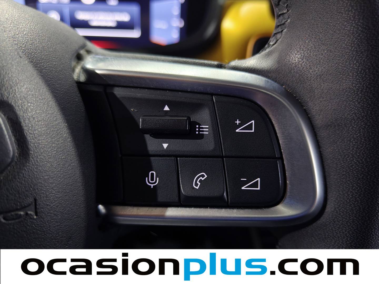 Foto Jeep Avenger Jeep Avenger 1.2 G Summit (100 CV)