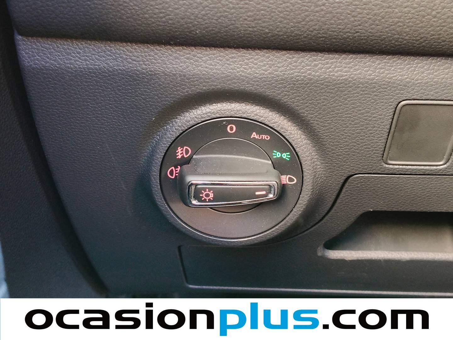 Accesorios del Seat Arona Seat Arona 1.0 TGI Xcellence Edition (90 CV)