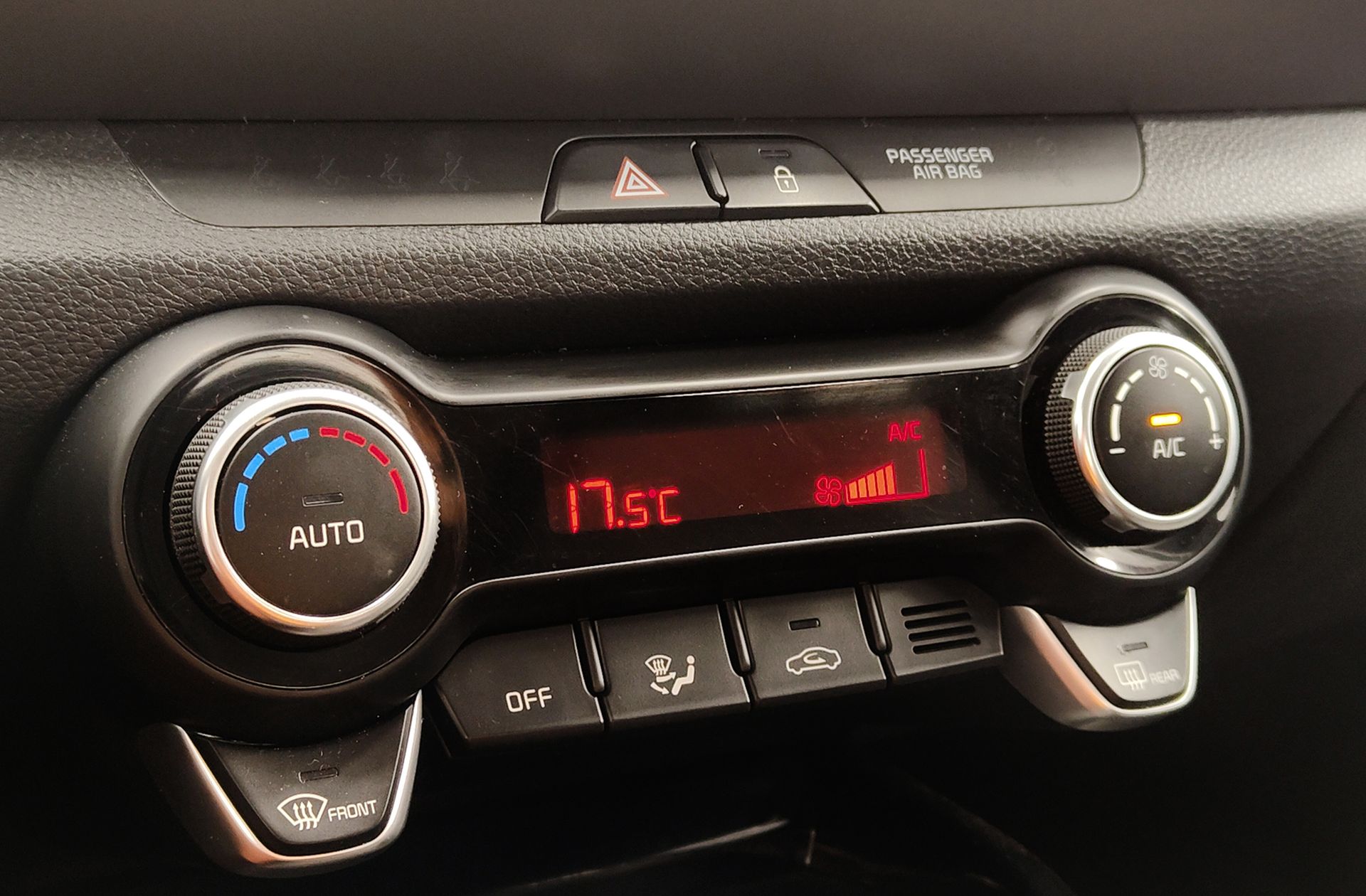 Kia Stonic 1.2 DPi Drive - foto 27