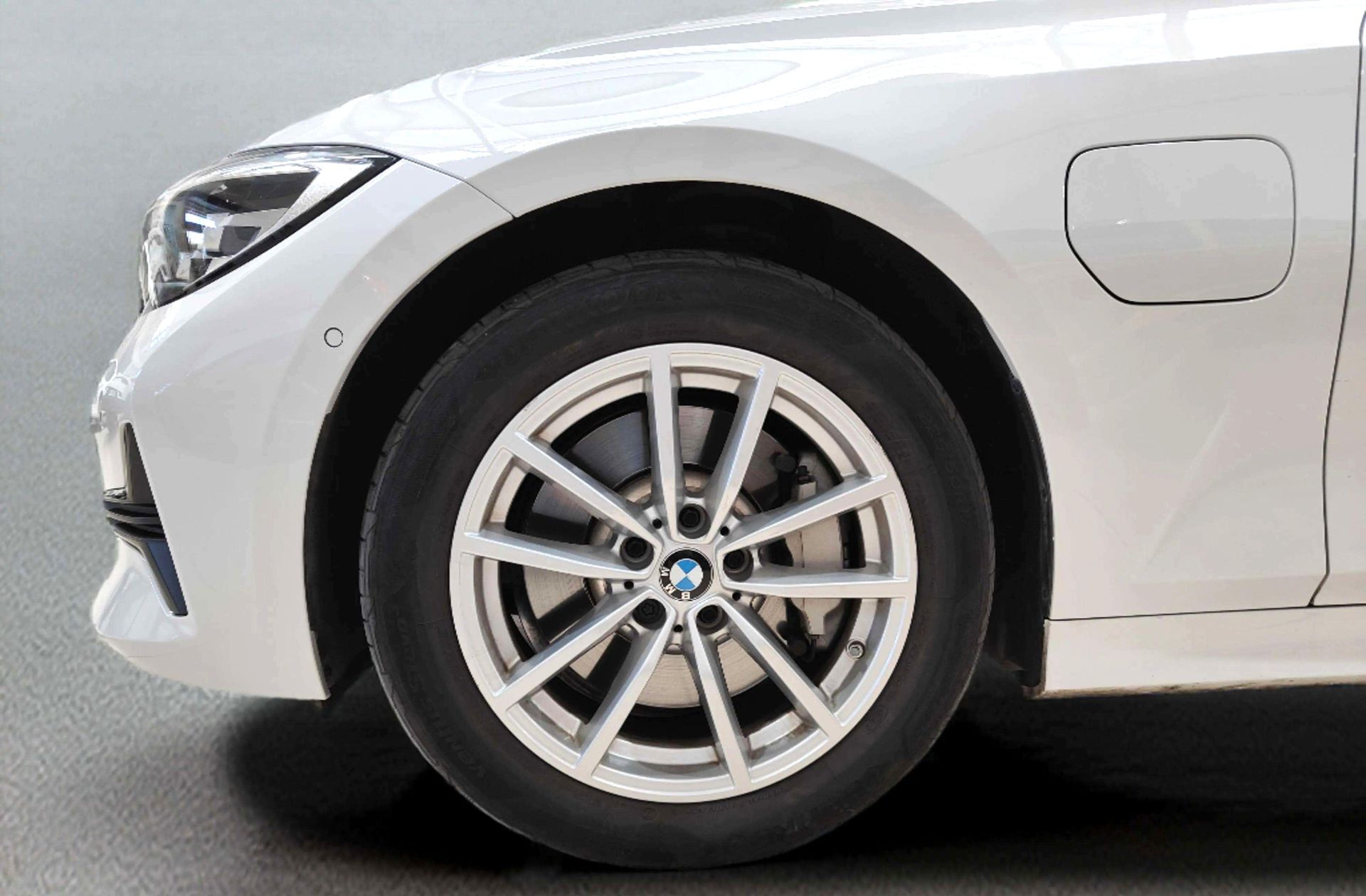 BMW Serie 3 330e - foto 39